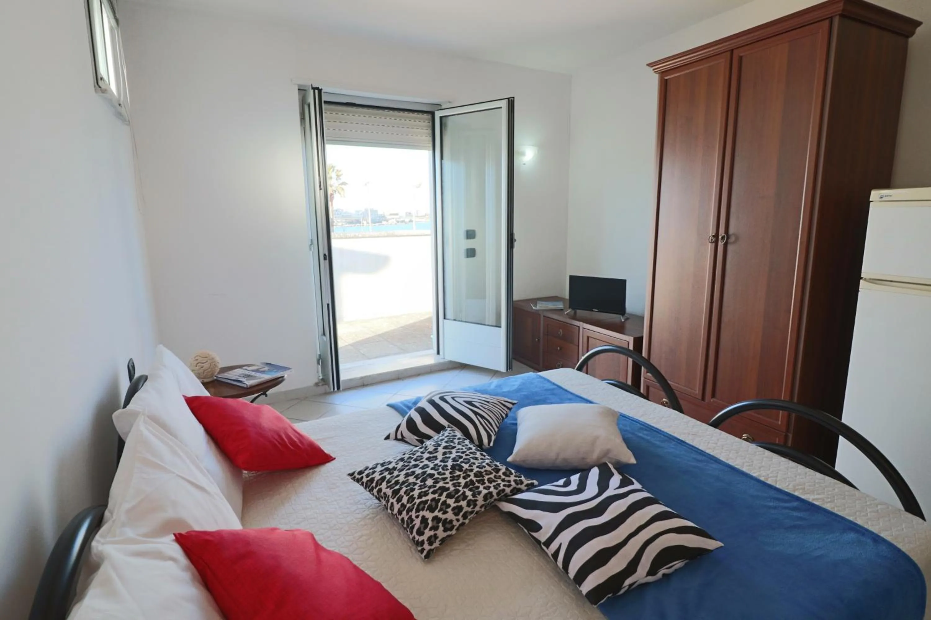 Living room, Bed in Casa vacanze Frida in Salento
