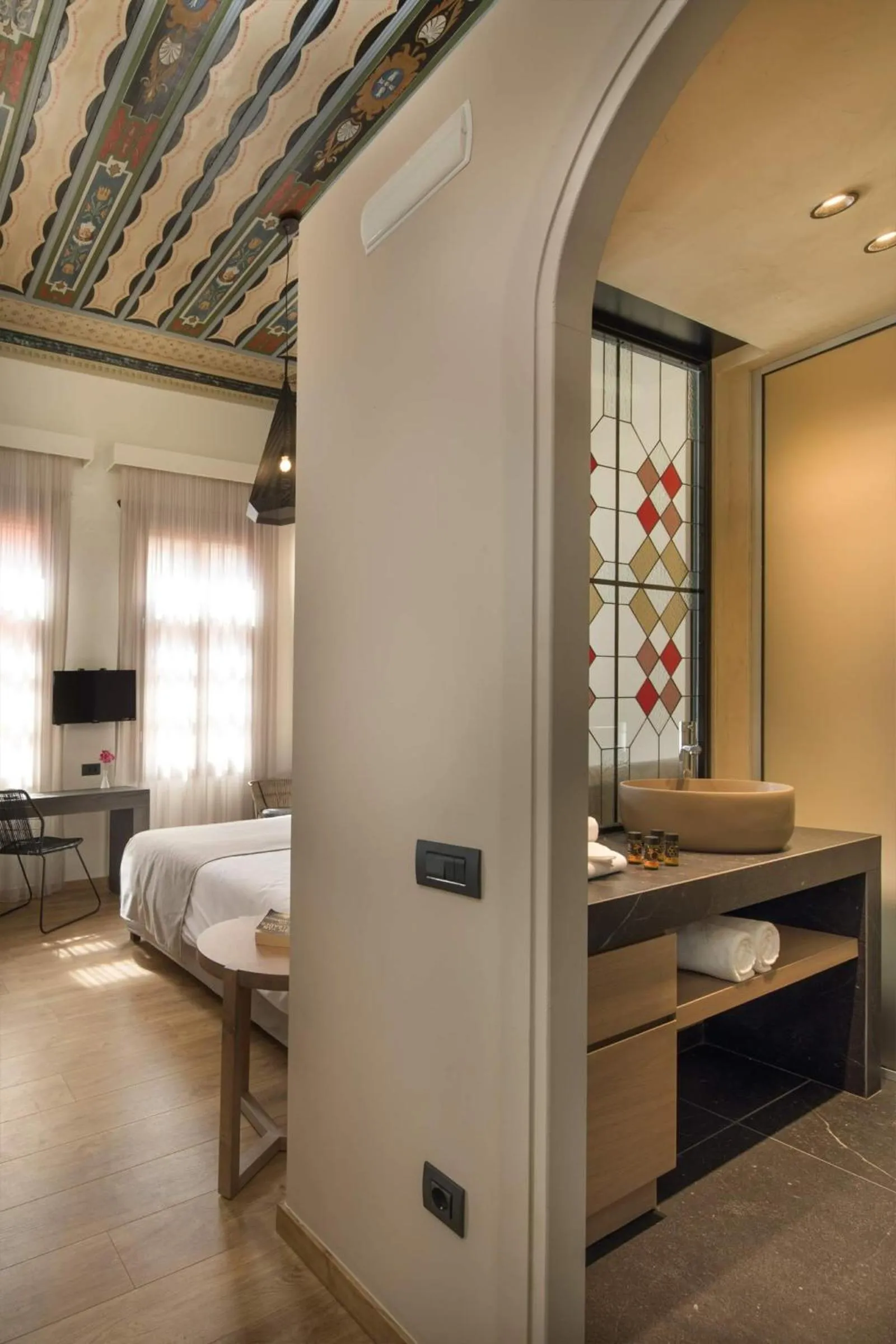 Bed in ELG Contessa Boutique Hotel