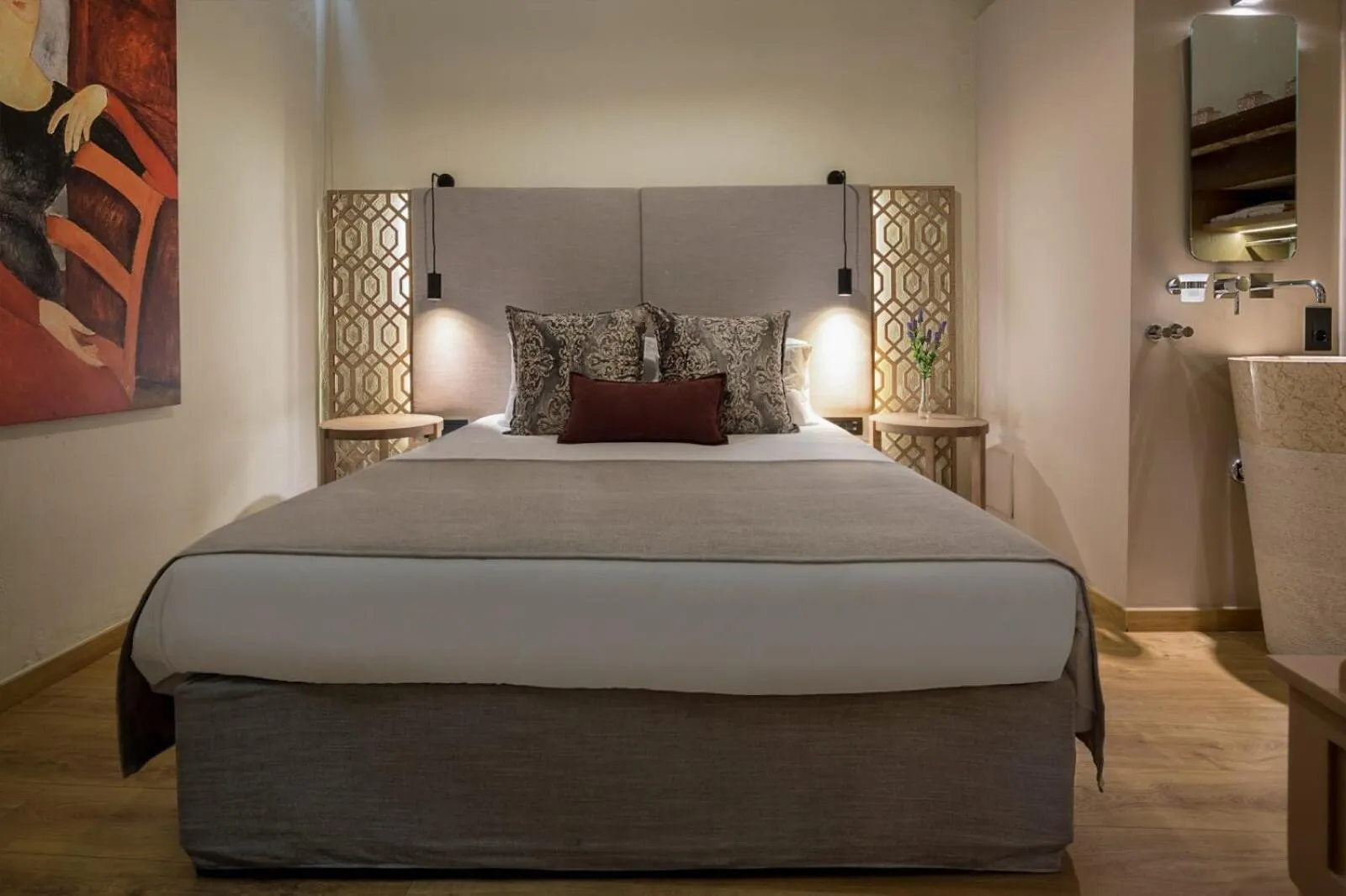 Bed in ELG Contessa Boutique Hotel