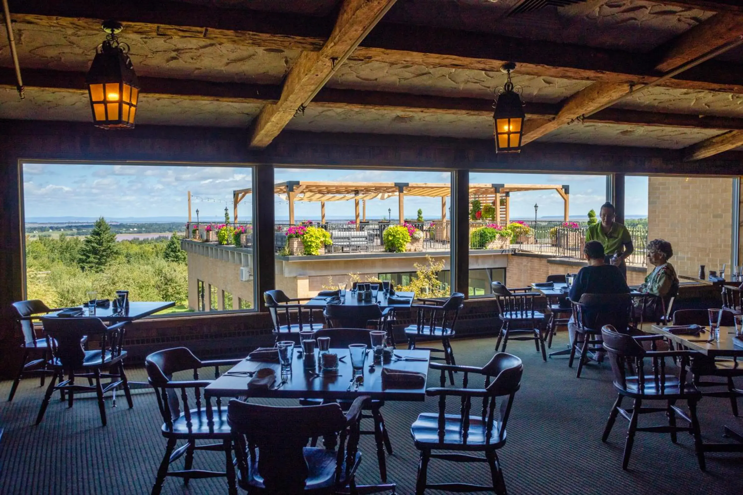 Restaurant/places to eat in Old Orchard Inn Restaurant/places to eat in Old Orchard Inn