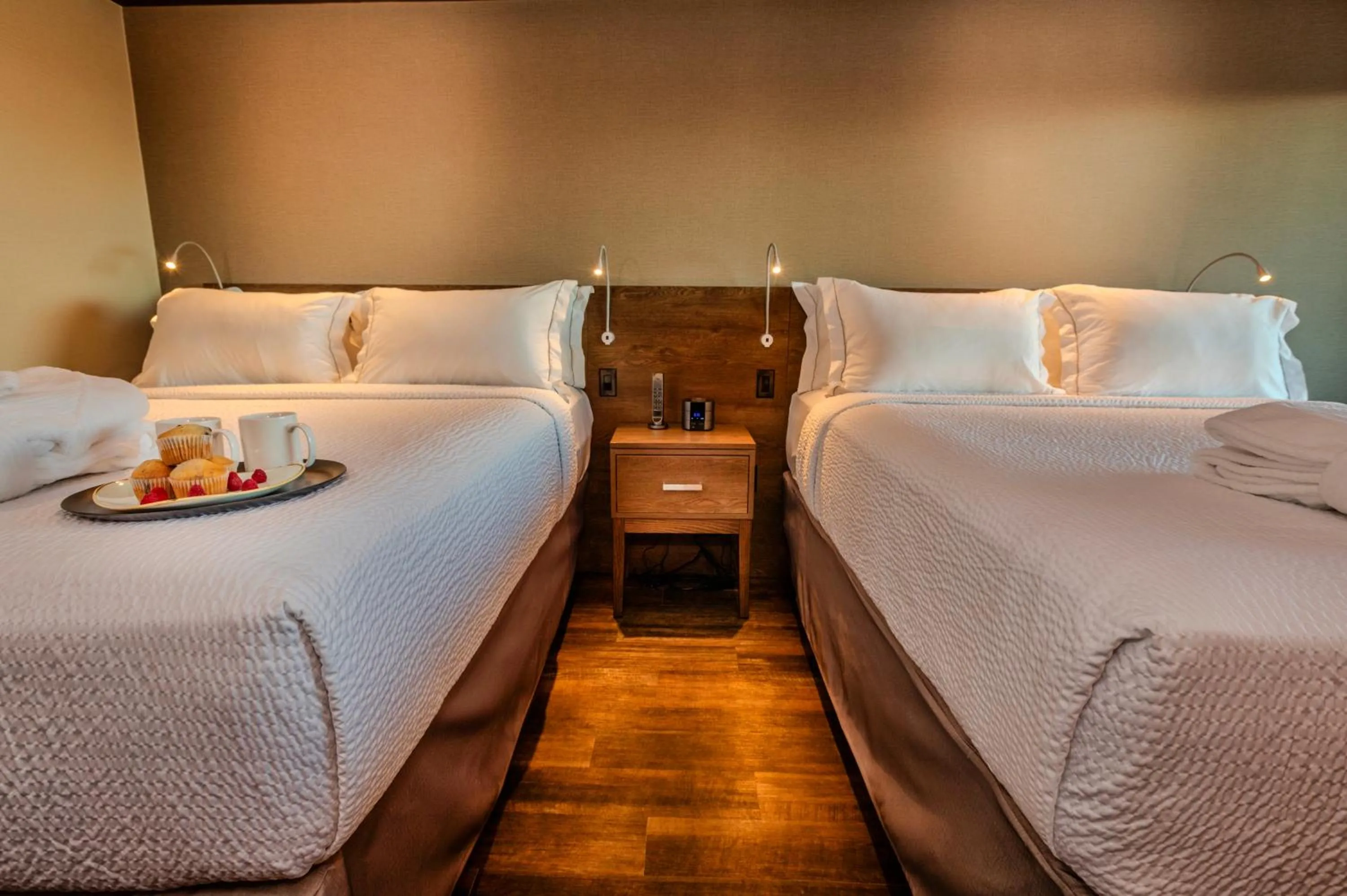 Bed in Old Orchard Inn