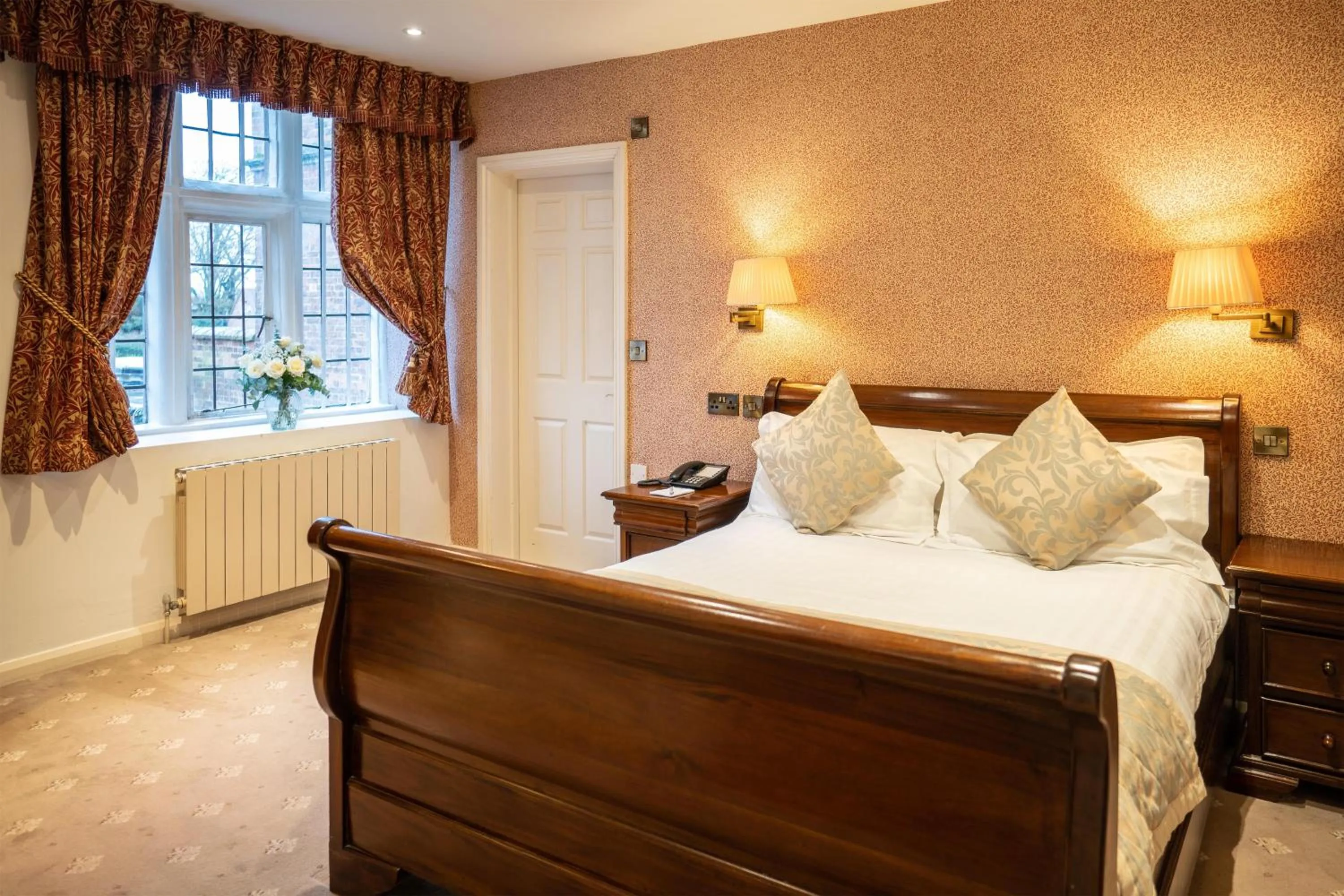 Bedroom, Bed in Castle Bromwich Hall Hotel, BW Signature Collection by Best Western