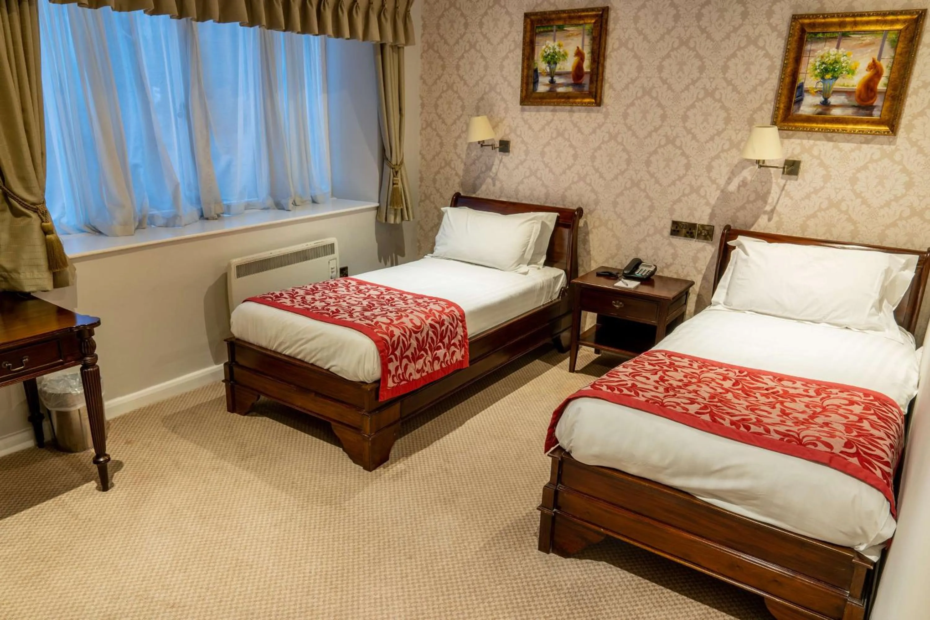 Bedroom, Bed in Castle Bromwich Hall Hotel, BW Signature Collection by Best Western