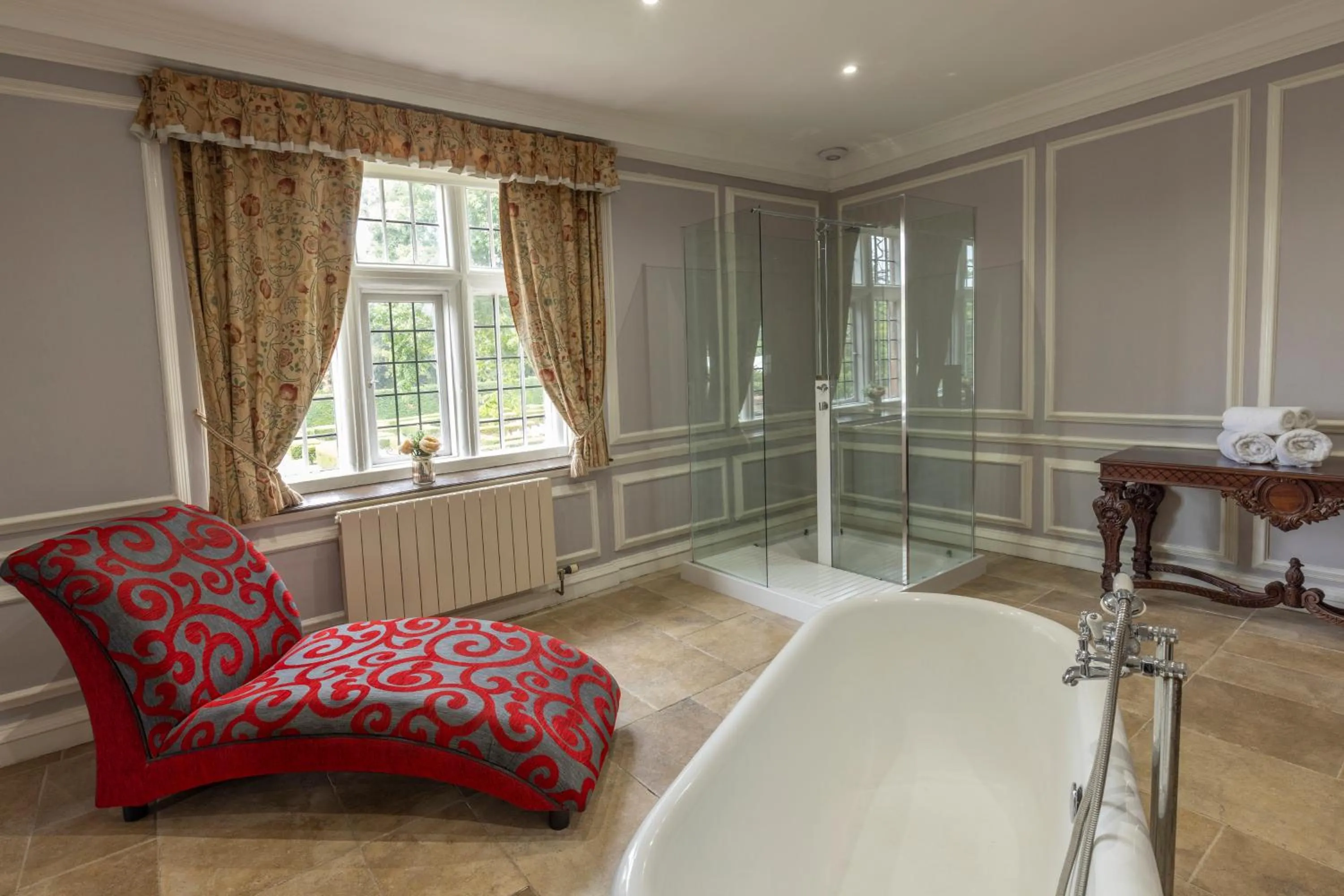 Bathroom, Bed in Castle Bromwich Hall Hotel, BW Signature Collection by Best Western