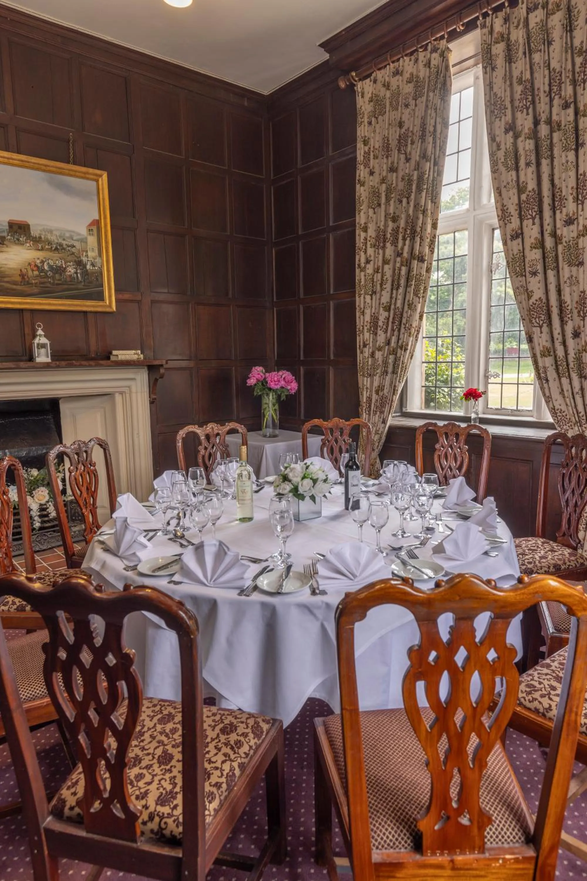 Dining area in Castle Bromwich Hall Hotel, BW Signature Collection by Best Western