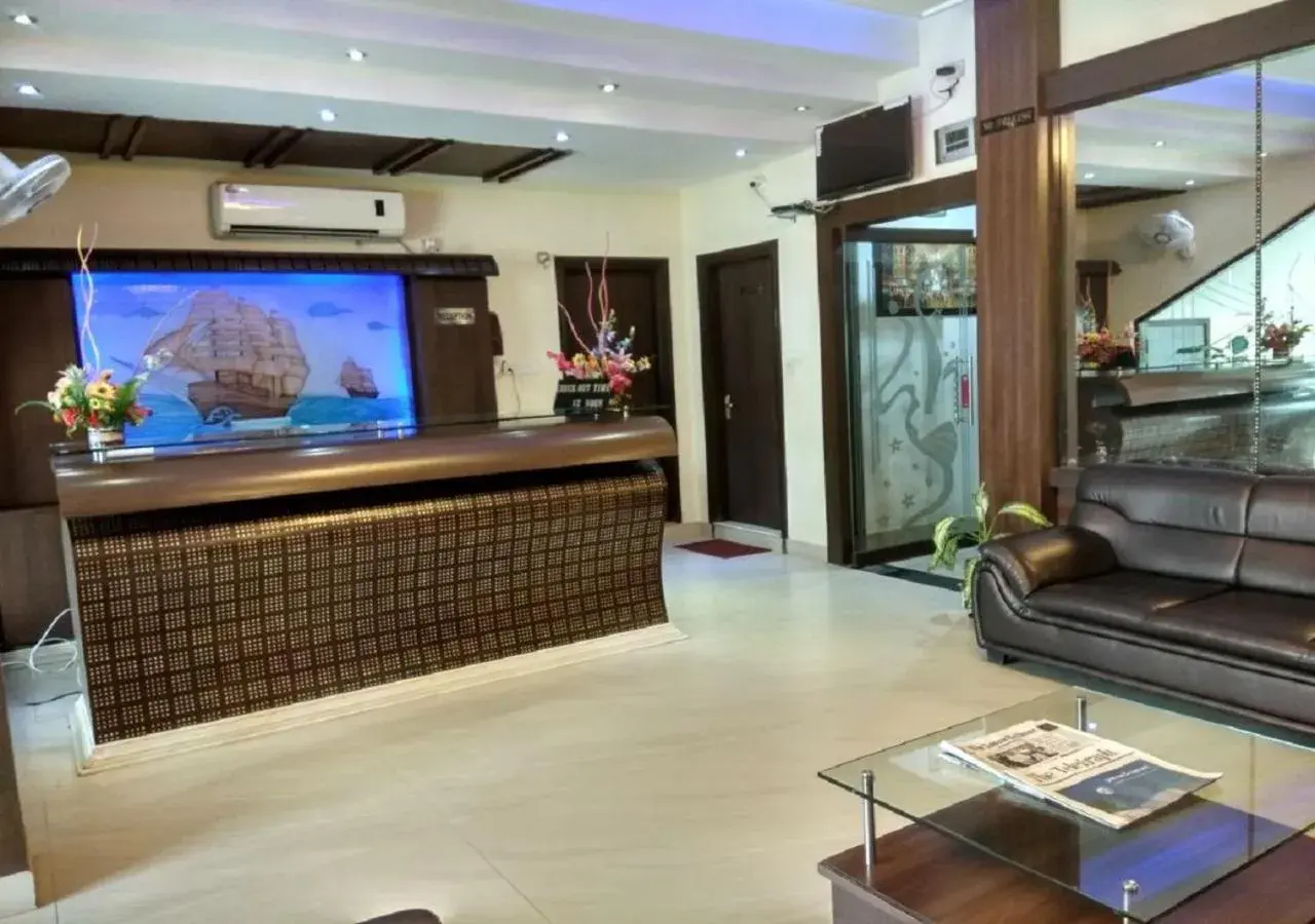 Lobby or reception in Hotel Raj Palace Lobby or reception in Hotel Raj Palace