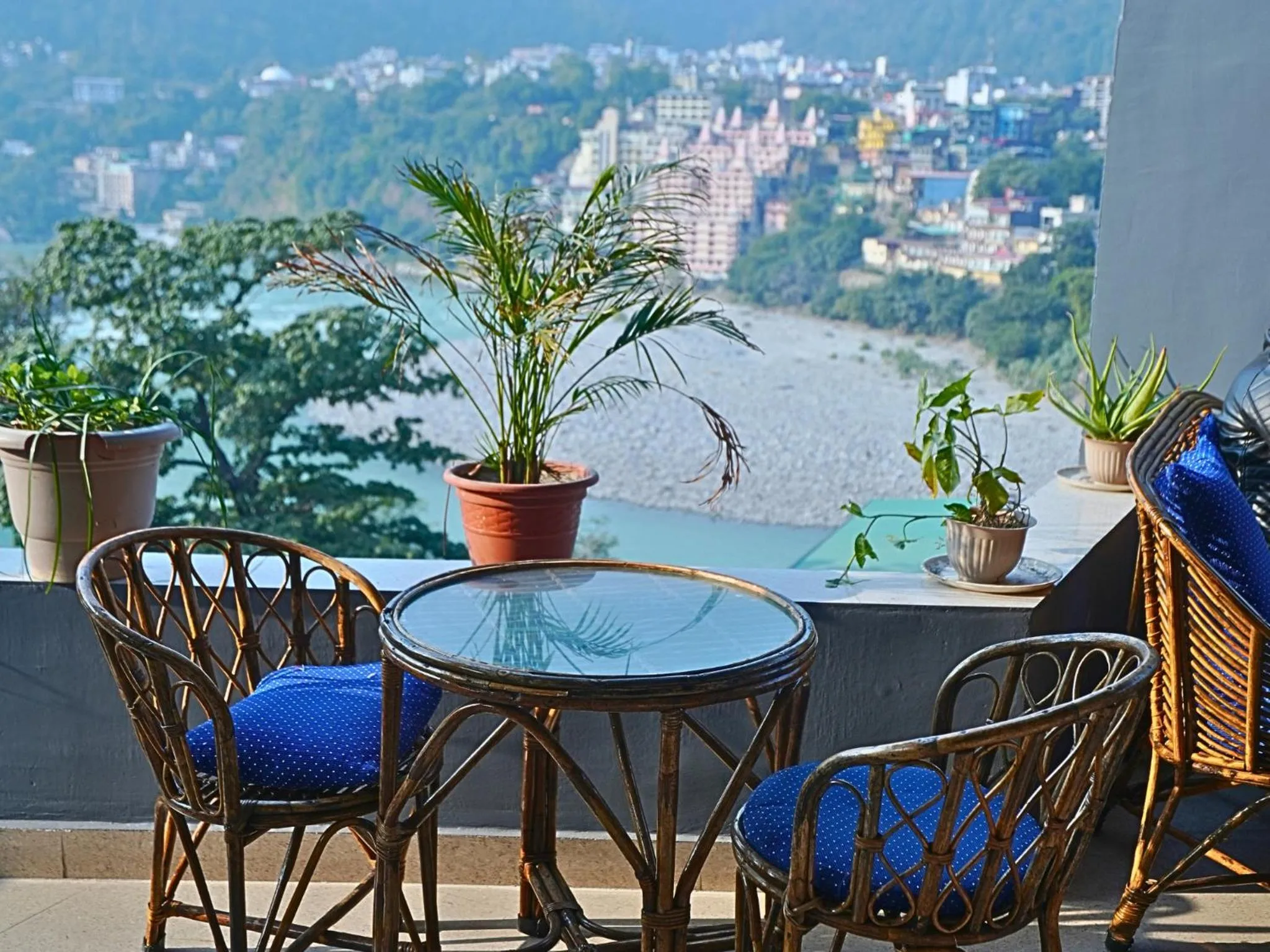 Day in Skyard Hostel Rishikesh Laxman Jhula