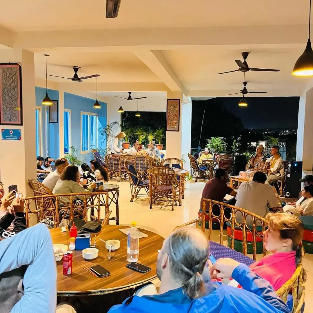 Restaurant/places to eat in Skyard Hostel Rishikesh Laxman Jhula Restaurant/places to eat in Skyard Hostel Rishikesh Laxman Jhula