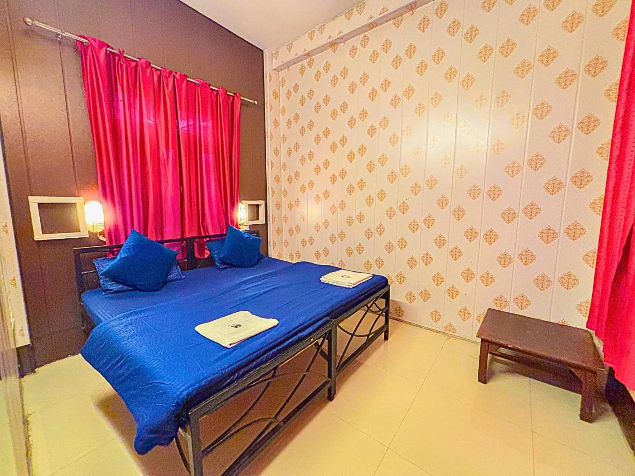 Bed in Skyard Hostel Rishikesh Laxman Jhula