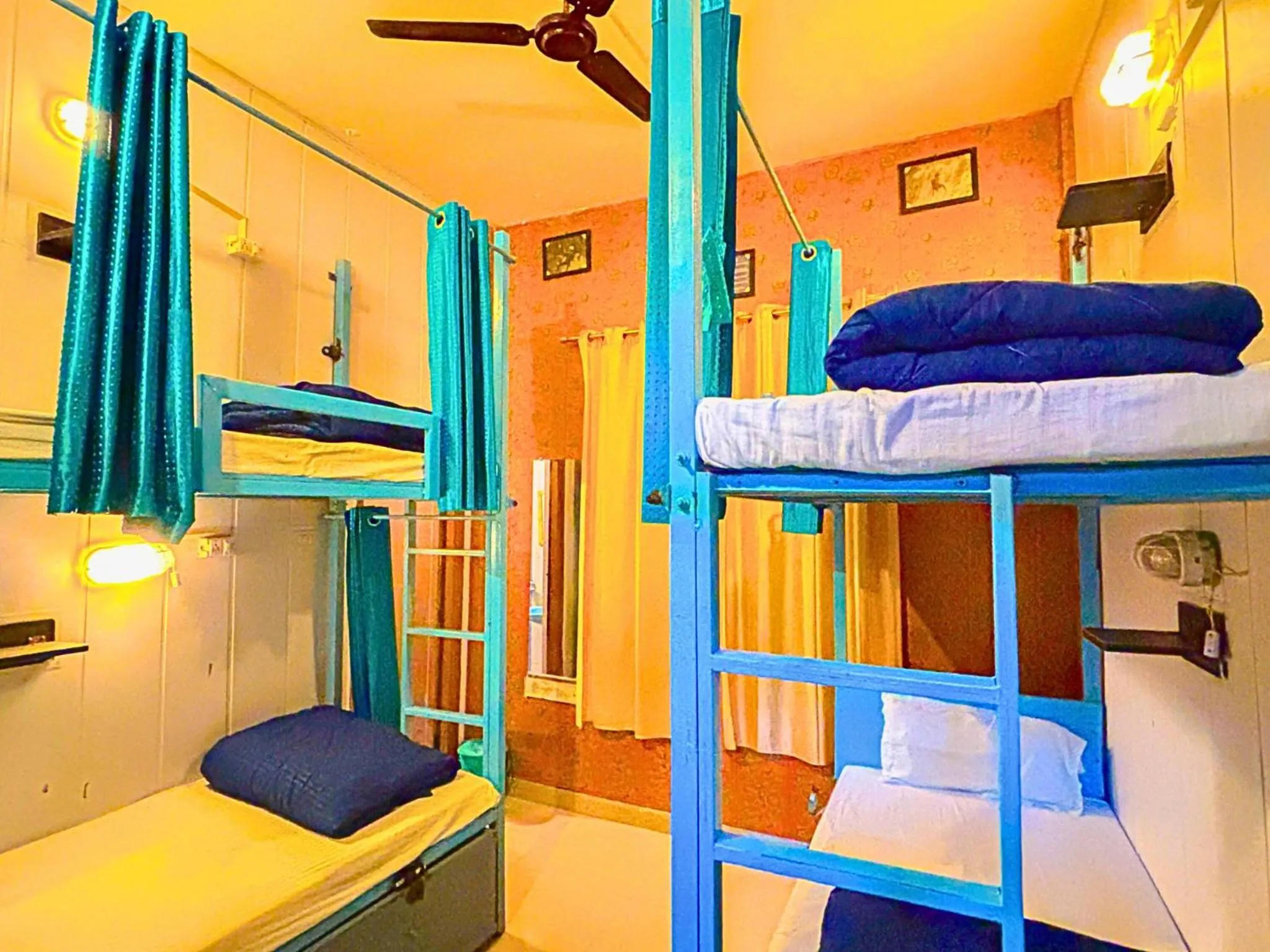 Bed in Skyard Hostel Rishikesh Laxman Jhula