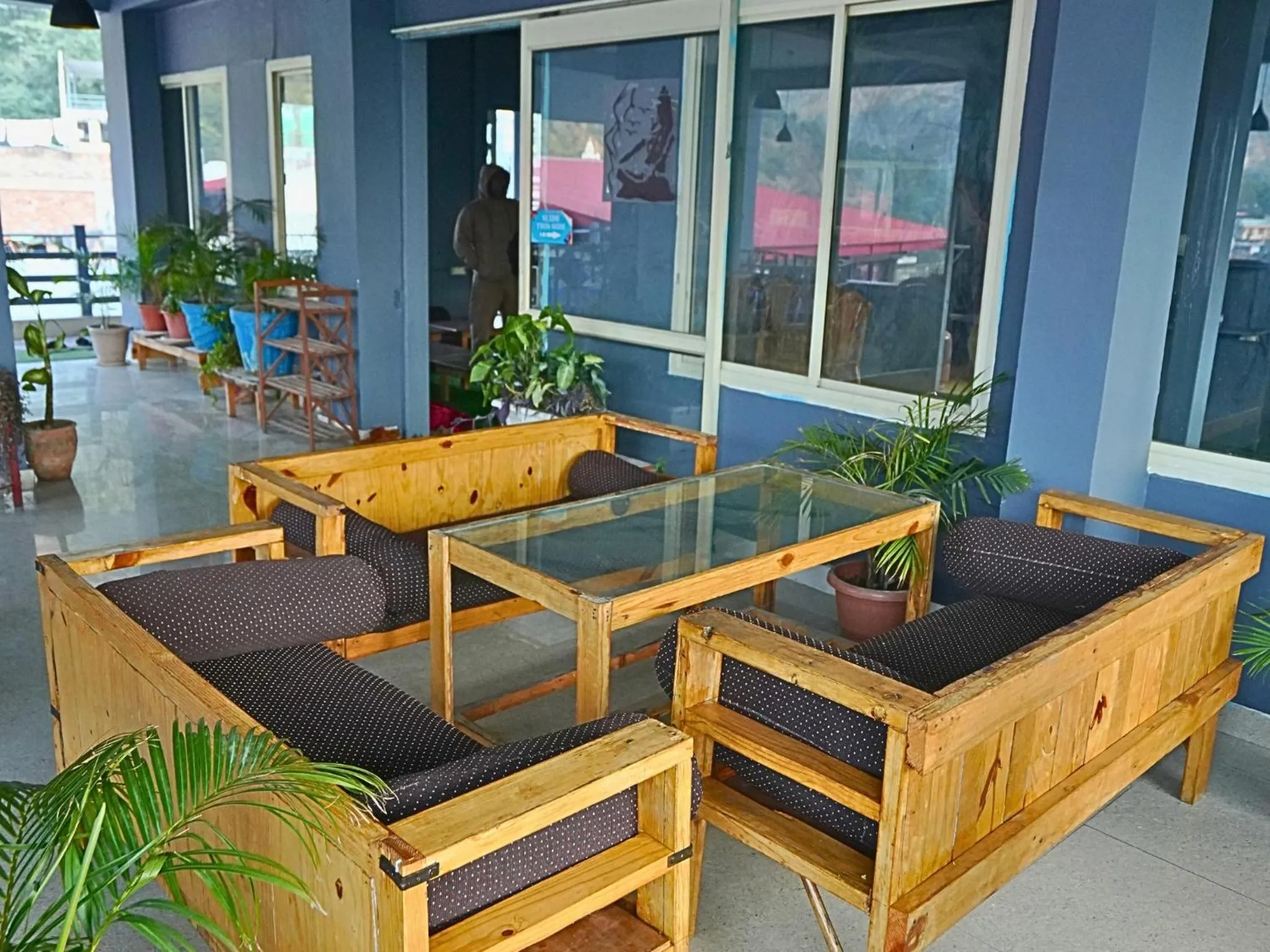 Living room in Skyard Hostel Rishikesh Laxman Jhula