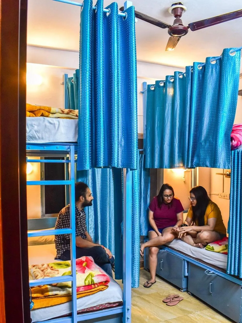People, Bed in Skyard Hostel Rishikesh Laxman Jhula