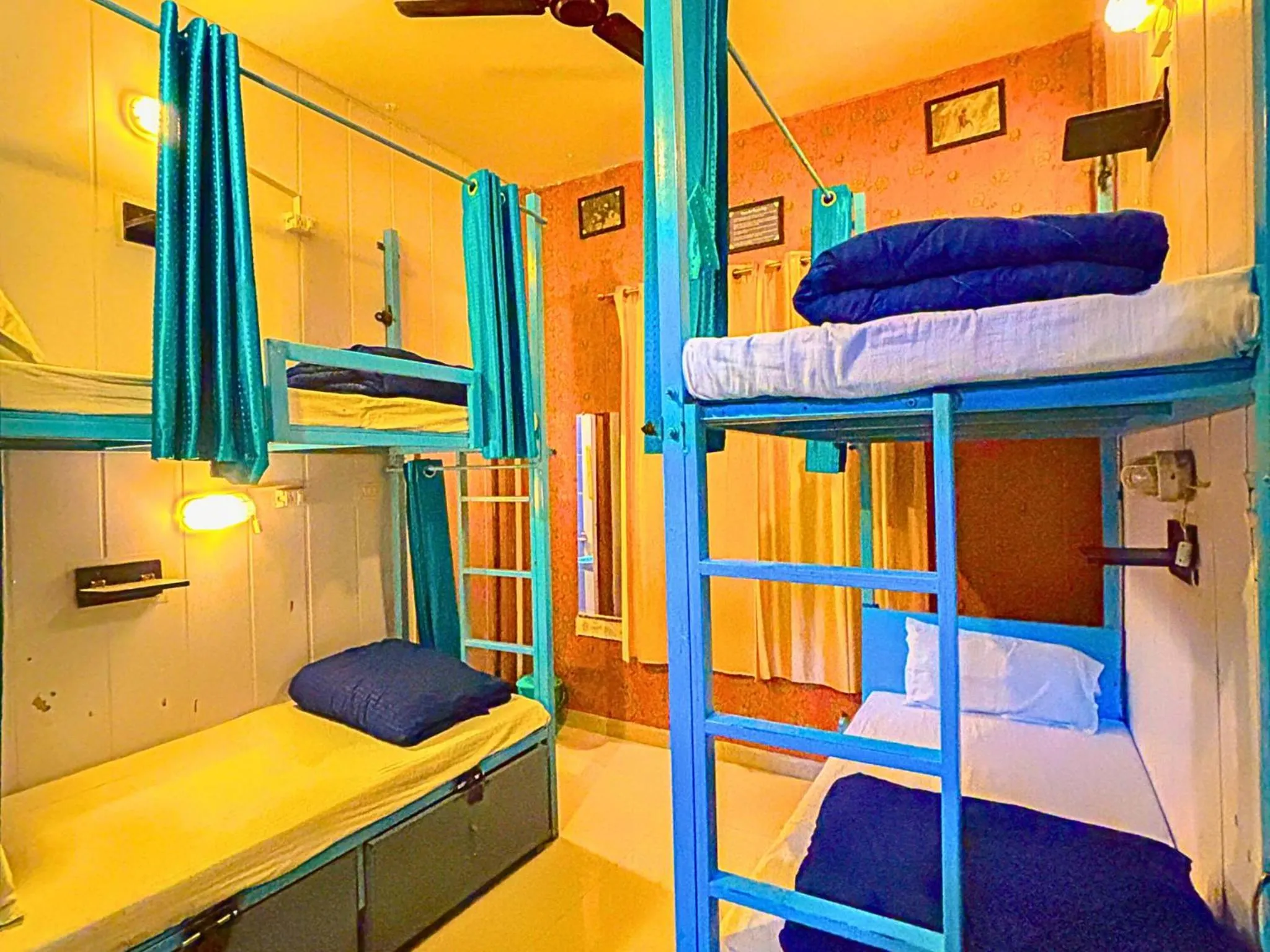 Bed in Skyard Hostel Rishikesh Laxman Jhula