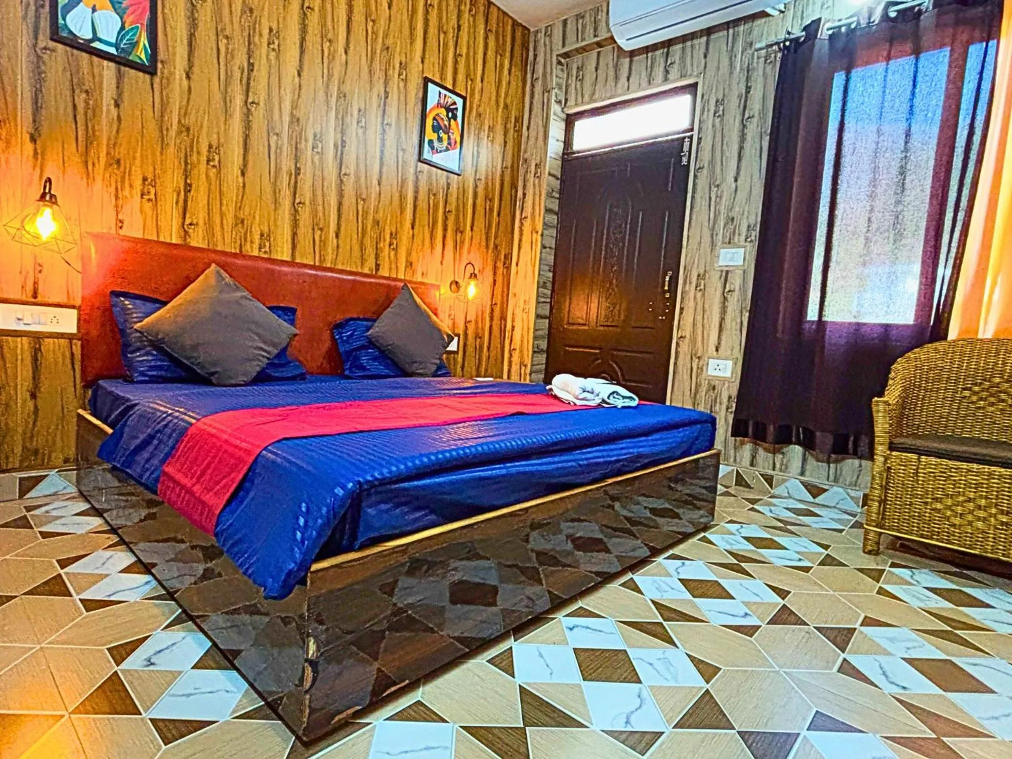 Bed in Skyard Hostel Rishikesh Laxman Jhula
