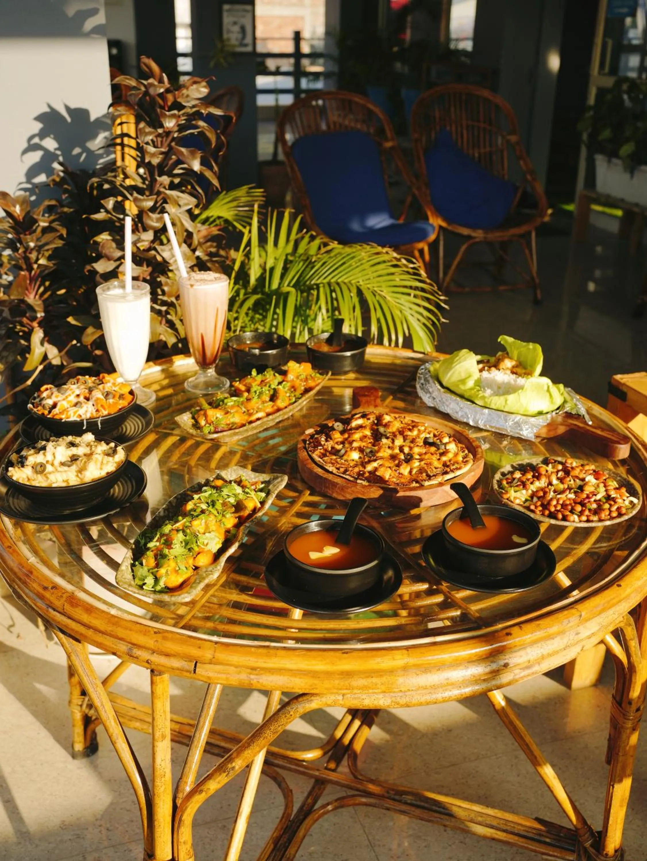 Food and drinks in Skyard Hostel Rishikesh Laxman Jhula