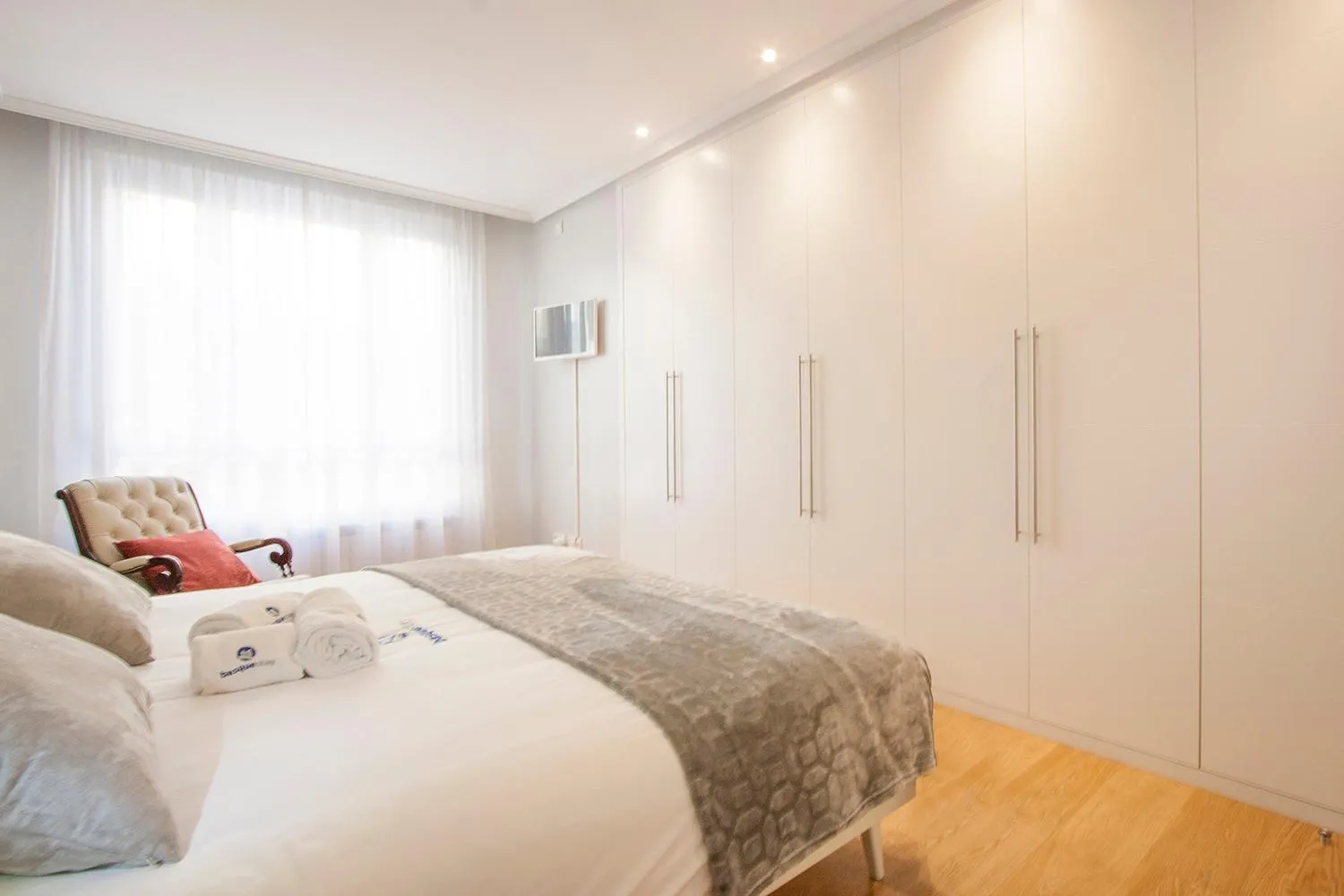 Bed in Gerezi - Basque Stay