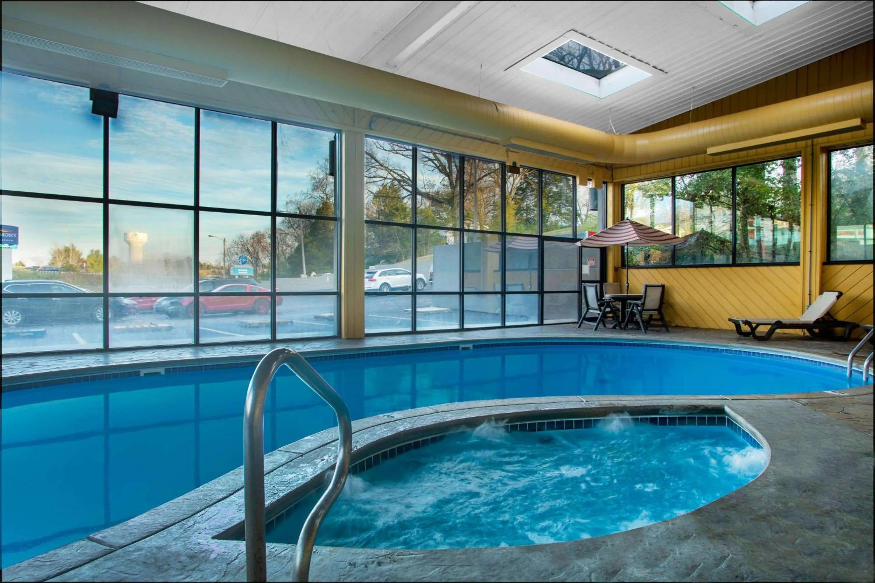 Hot Tub in Baymont by Wyndham Branson - On the Strip