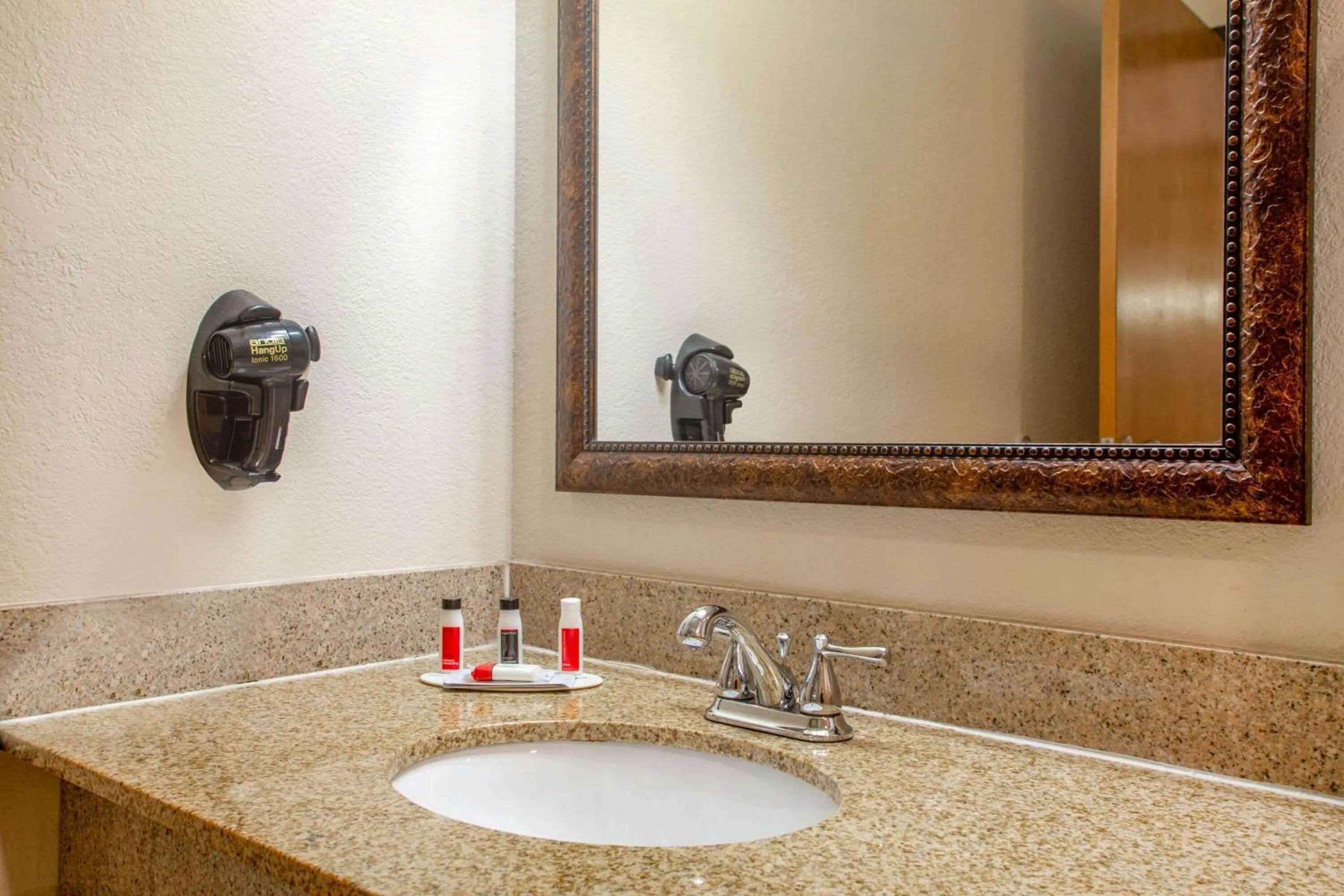 Bathroom in Baymont by Wyndham Branson - On the Strip