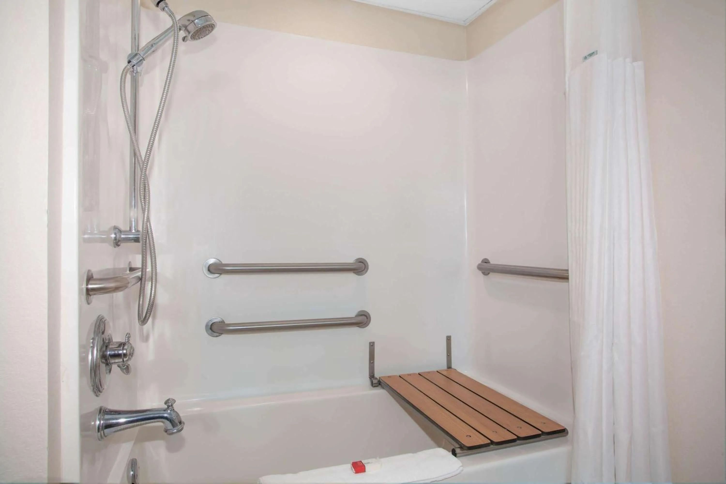 Bathroom in Baymont by Wyndham Branson - On the Strip