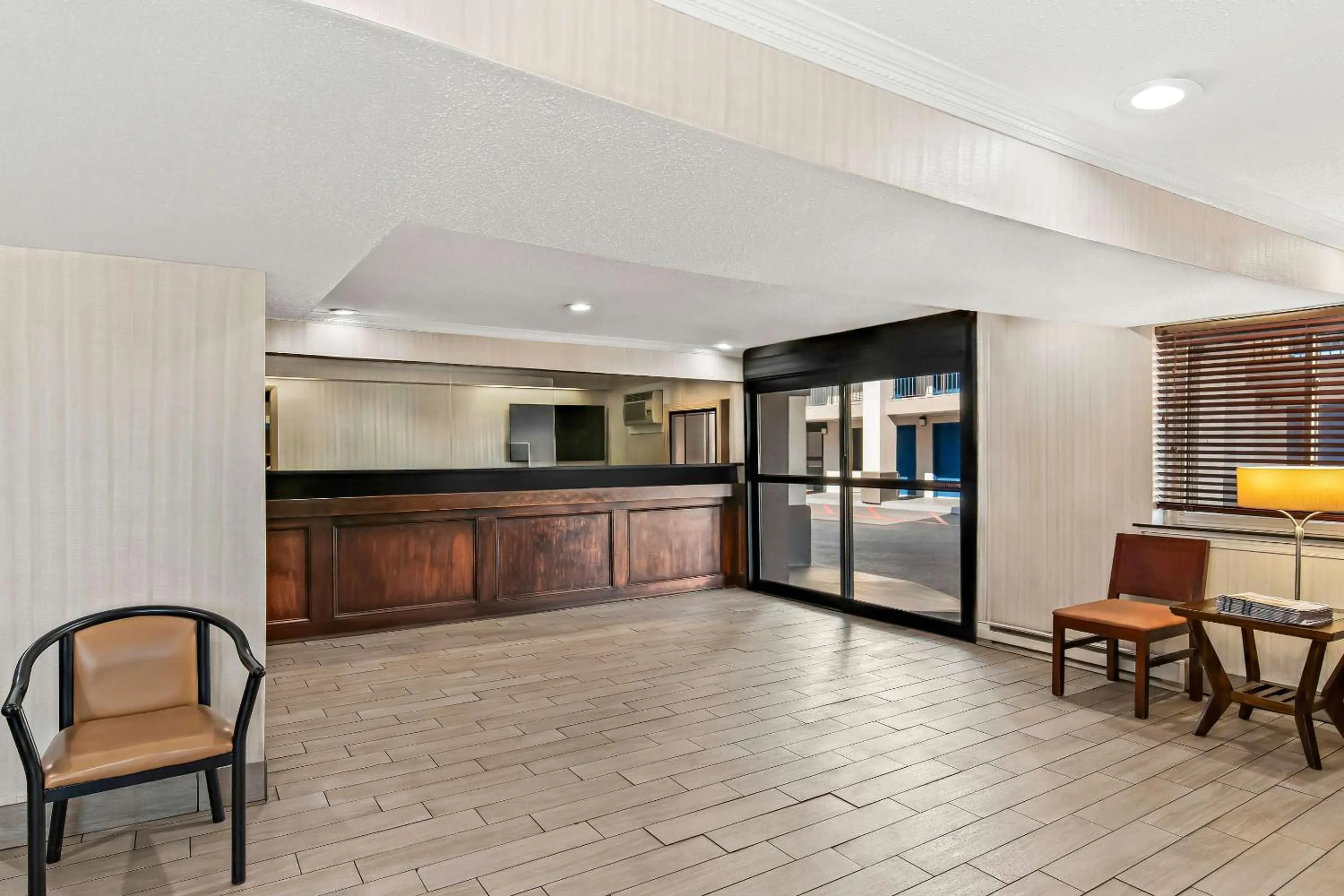 Lobby or reception in Motel 6 Lester - Philadelphia Airport