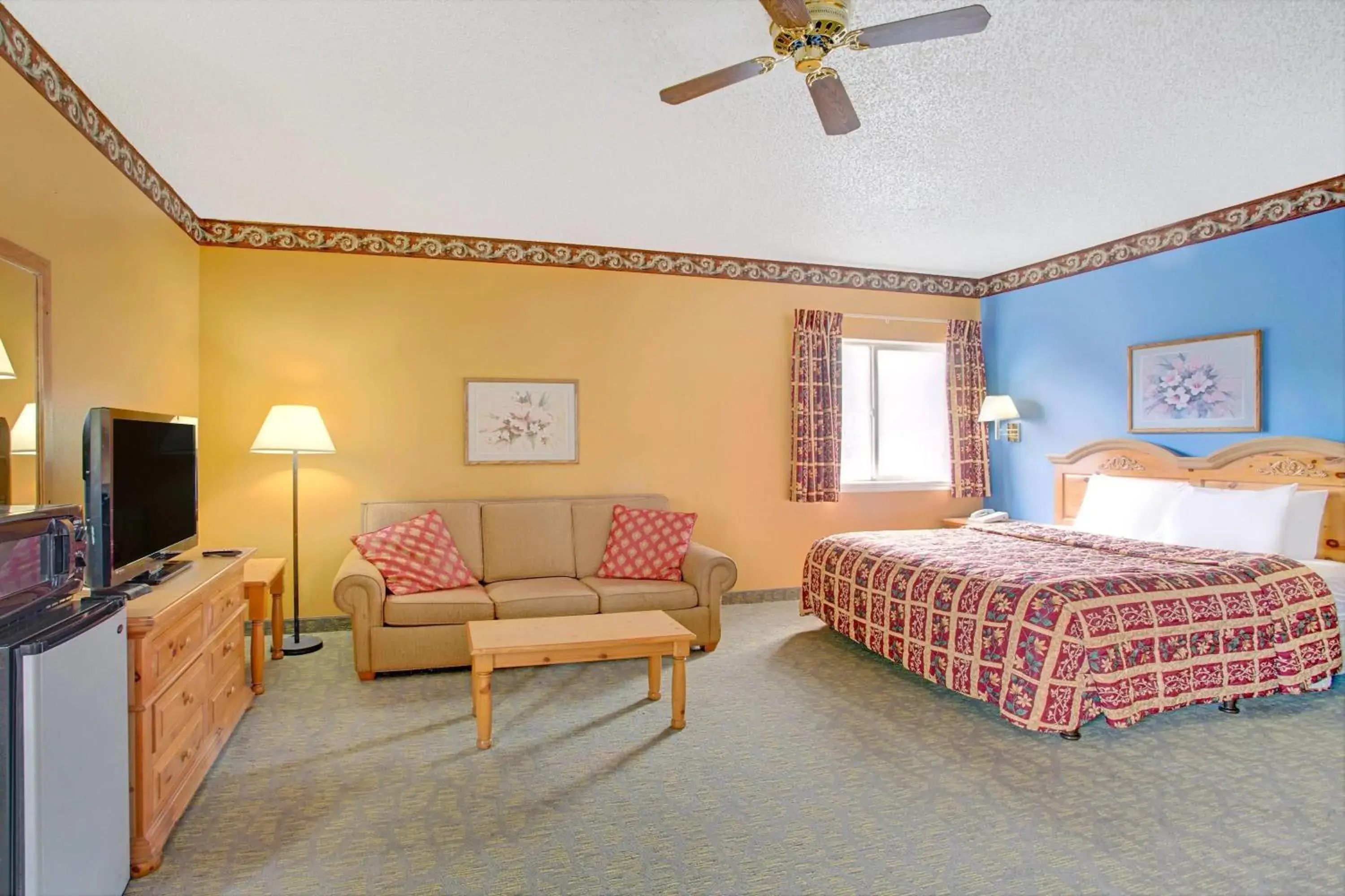 Photo of the whole room, Bed in Days Inn by Wyndham Lehi Photo of the whole room, Bed in Days Inn by Wyndham Lehi