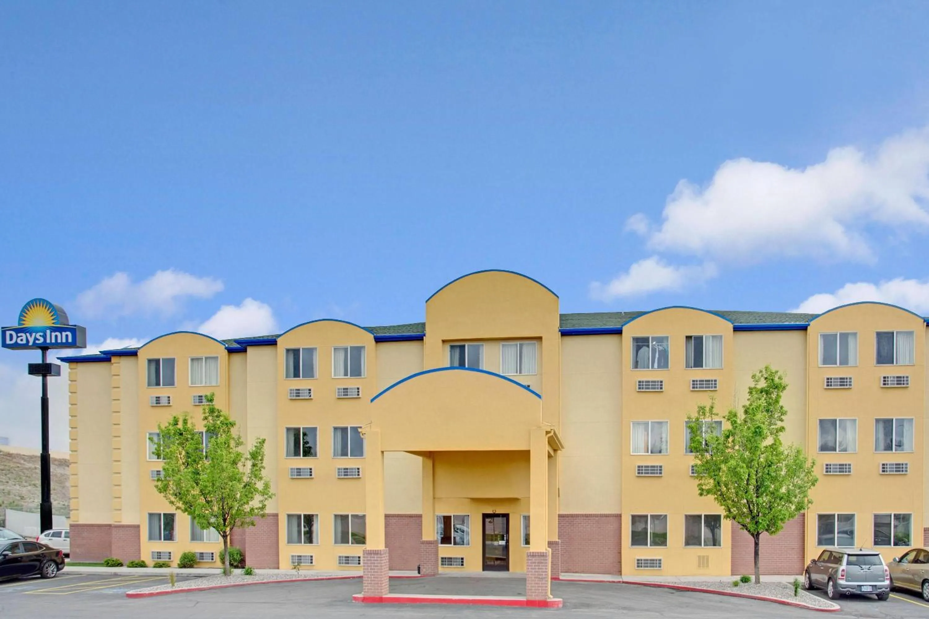 Property building in Days Inn by Wyndham Lehi