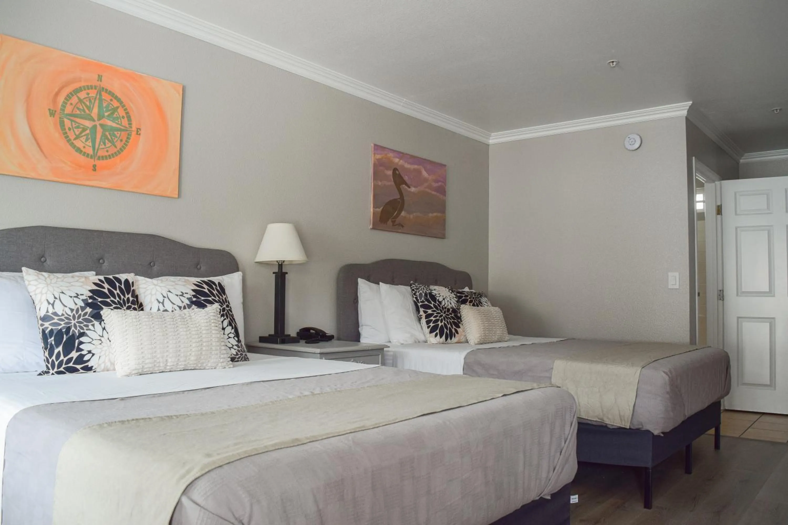 Bed in Dune Surfer Inn