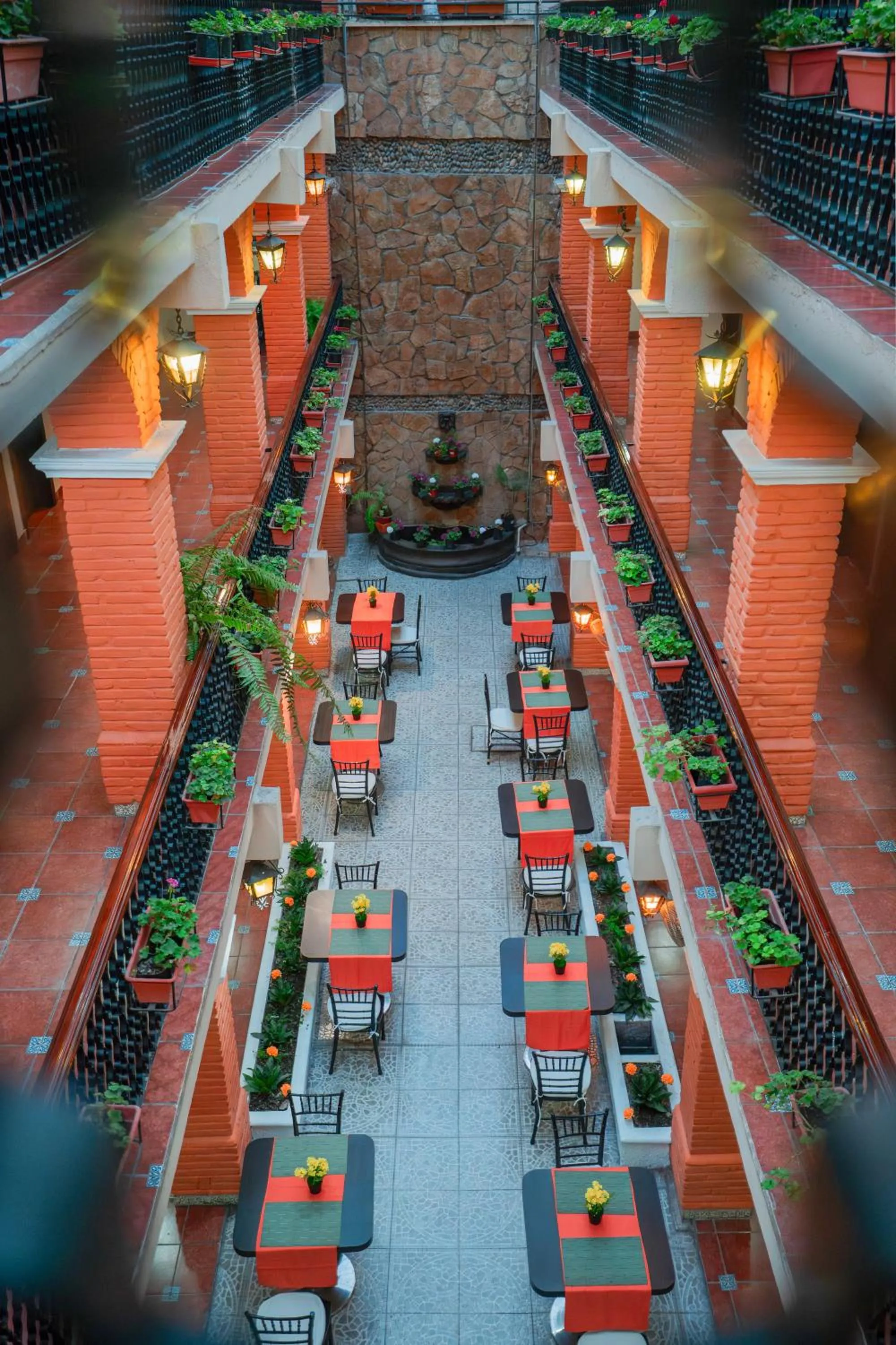 Hotel del Carmen, en el Centro- DESAYUNO Incluido !