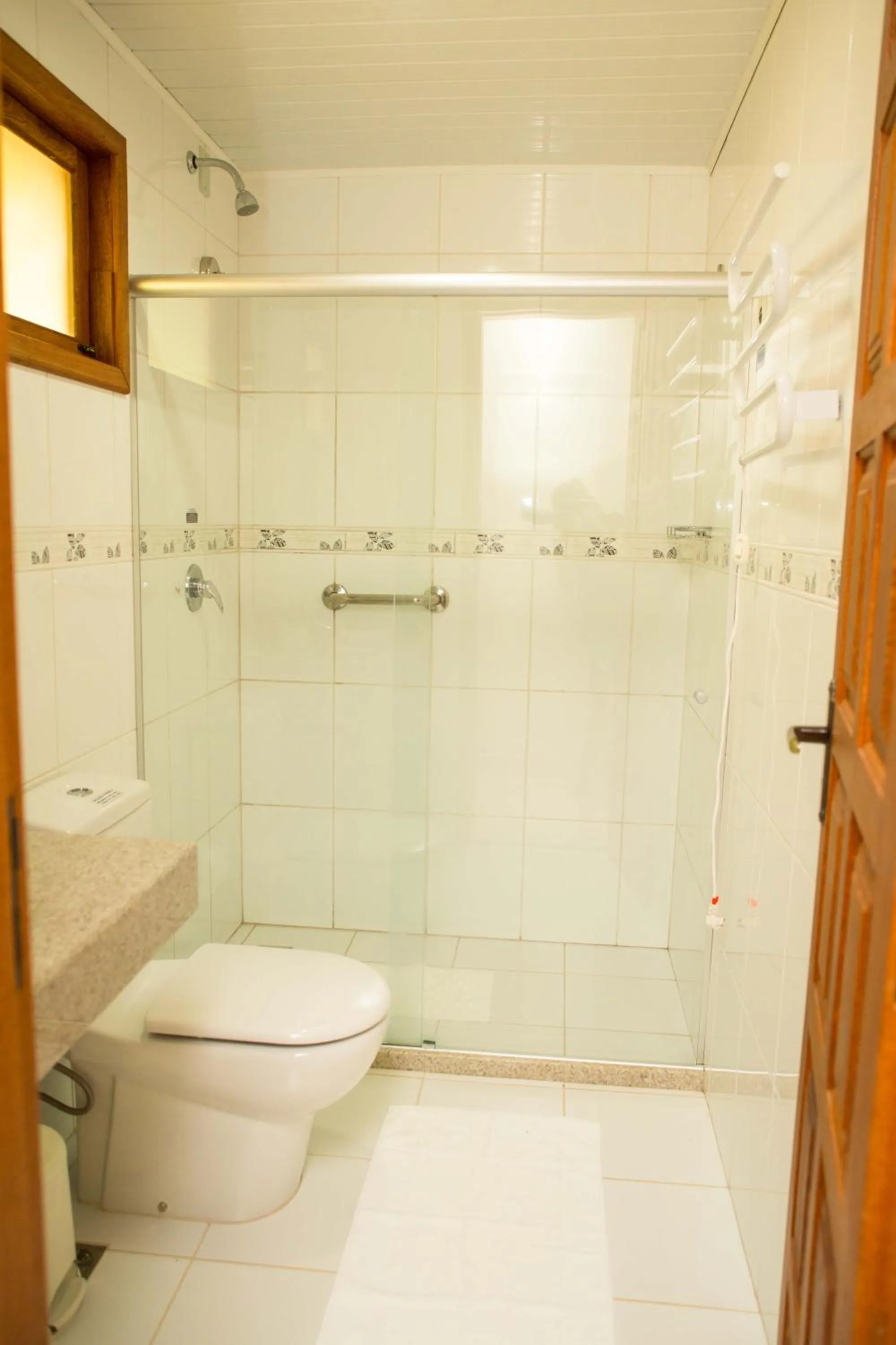 Toilet in Chez Domaine Pousada Organica