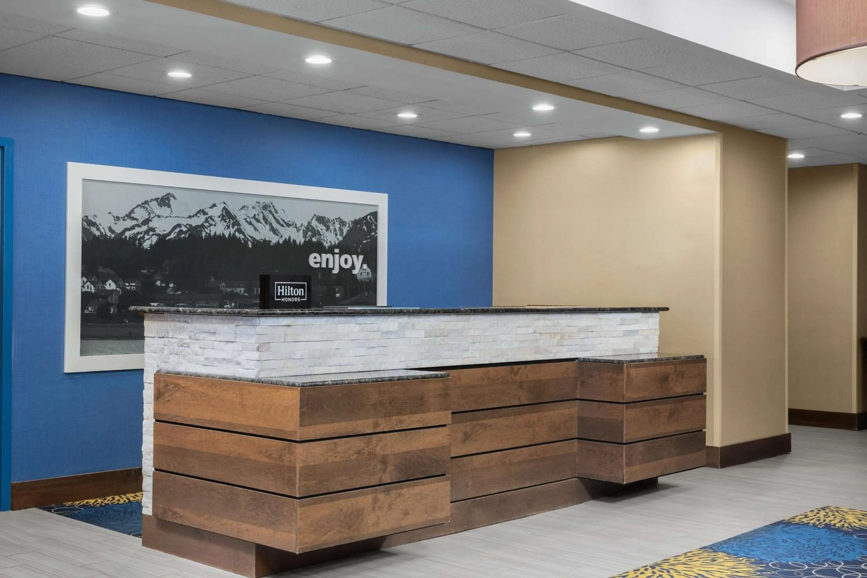 Lobby or reception in Hampton Inn Syracuse Clay