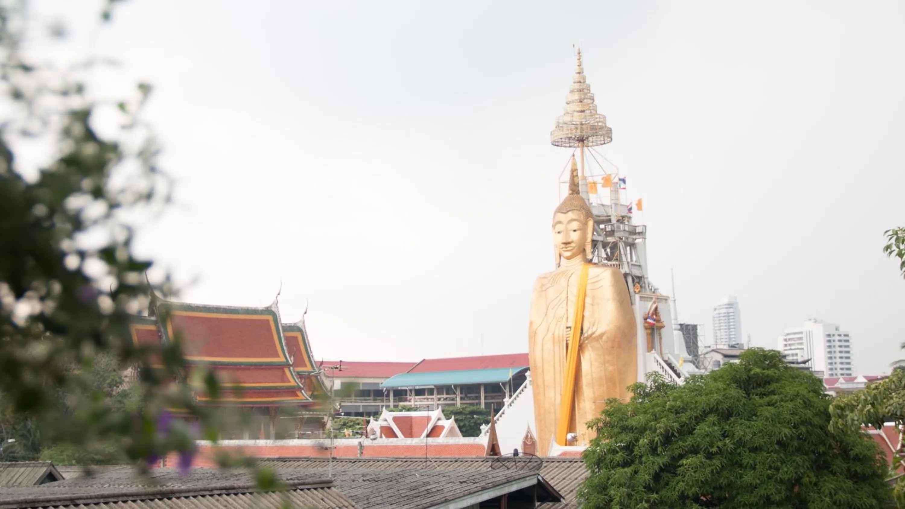 Property building in Phranakorn-Nornlen