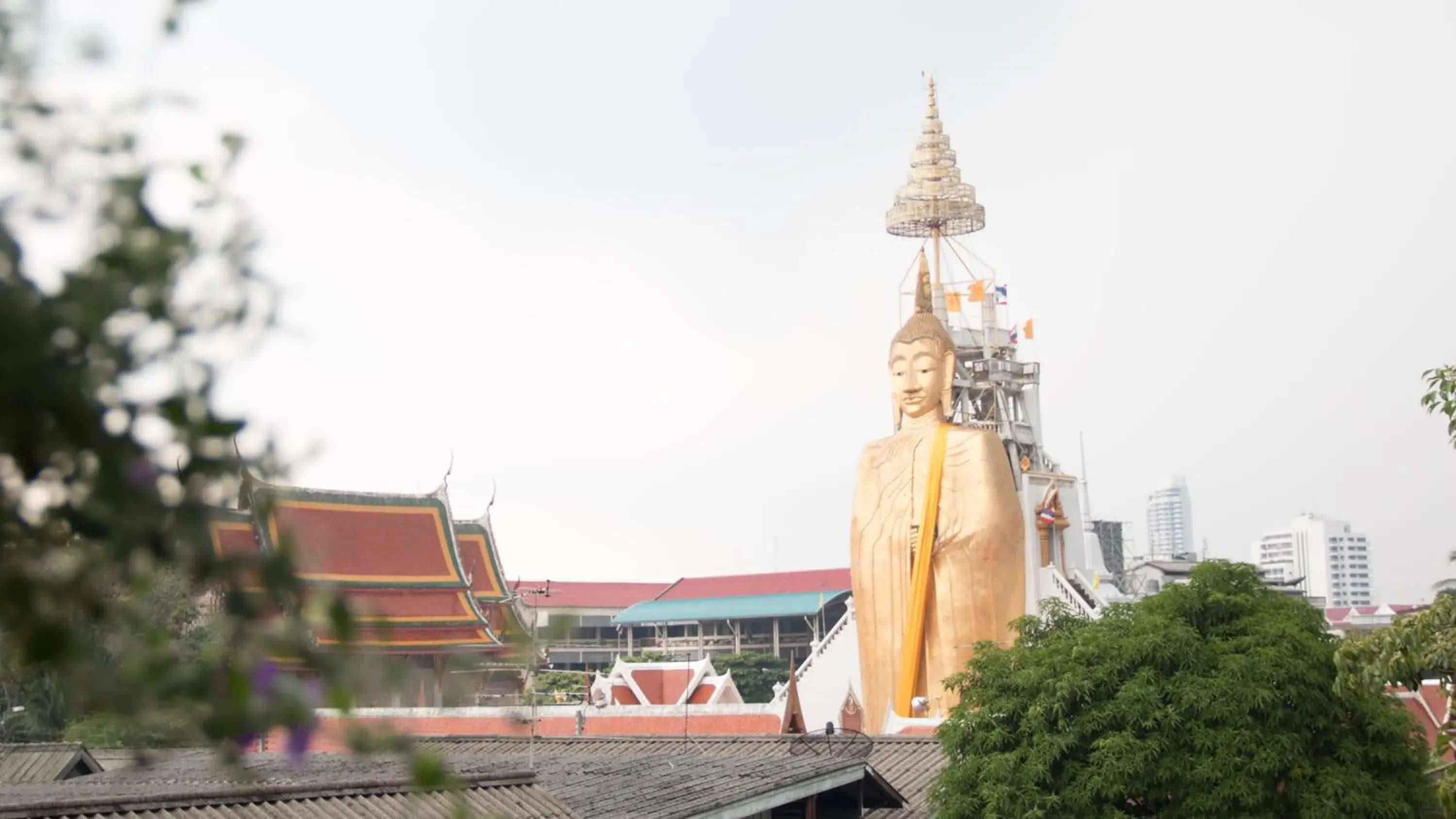 Property building in Phranakorn-Nornlen Property building in Phranakorn-Nornlen