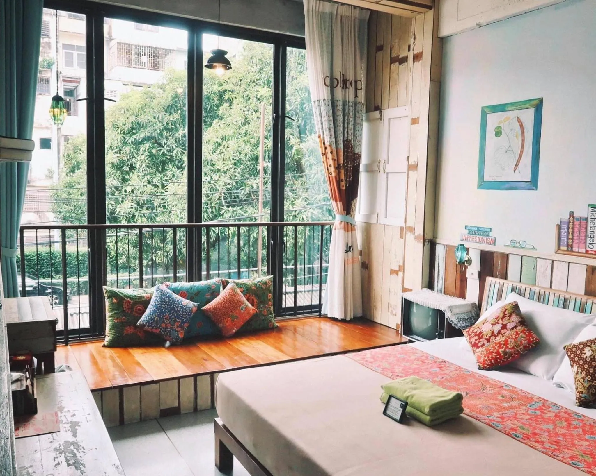 Bed in Phranakorn-Nornlen