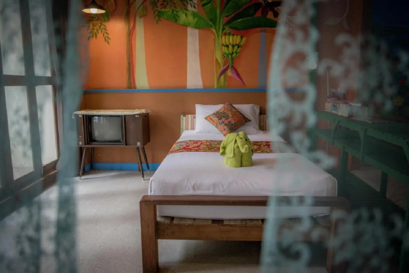 Bed in Phranakorn-Nornlen