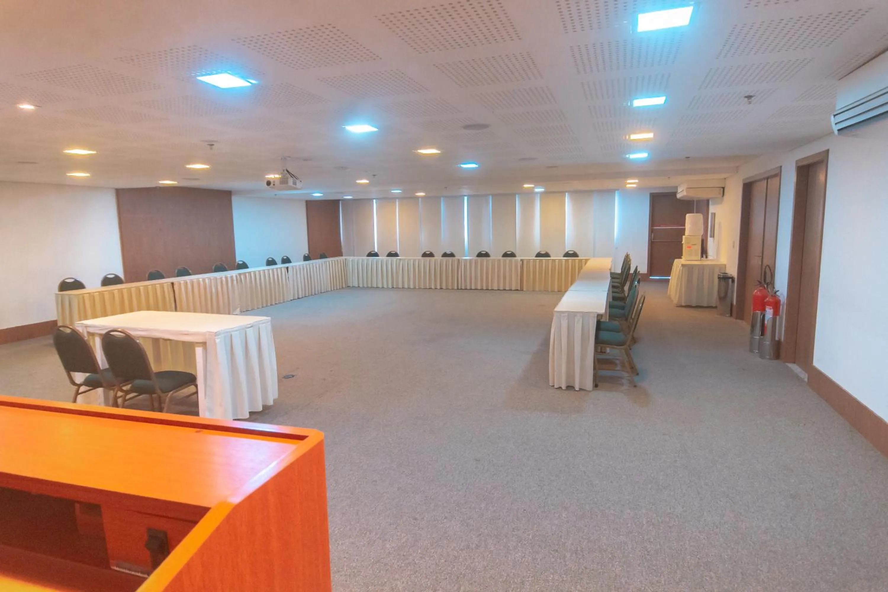 Meeting/conference room in Salvador Business & Flat by Avectur