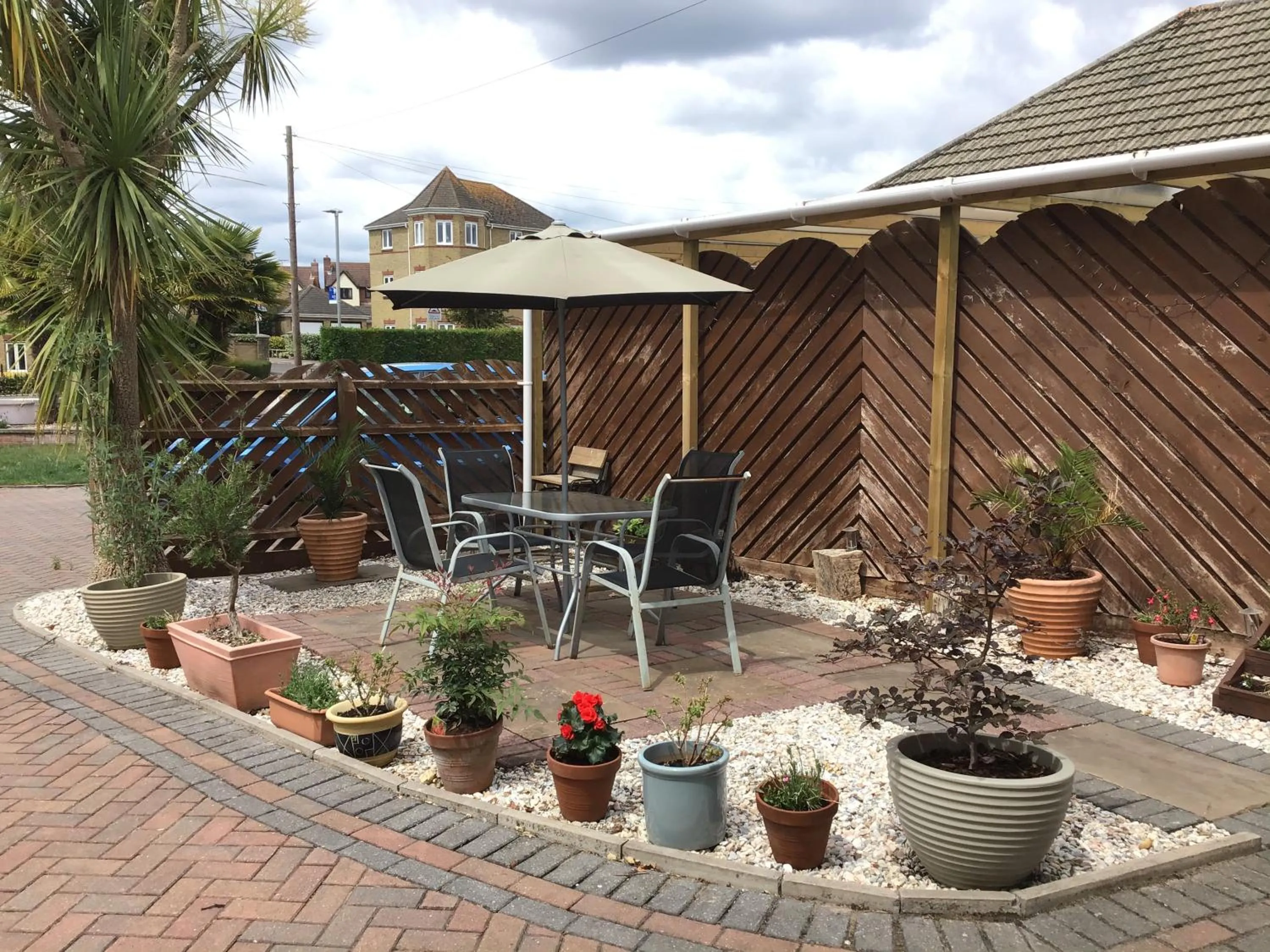 Patio in Coast 77 B&B