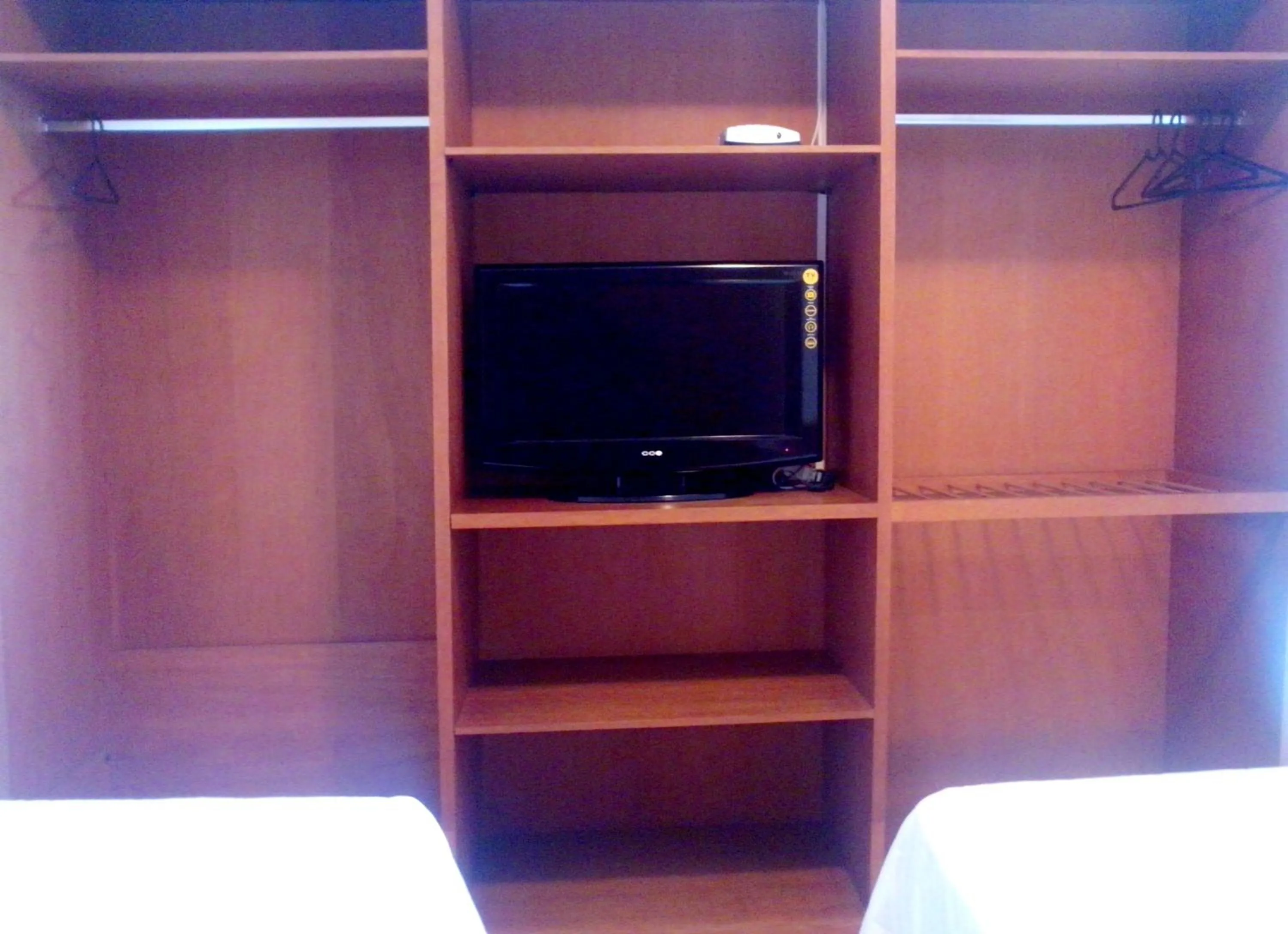 TV and multimedia in Campus Liberdade Flat