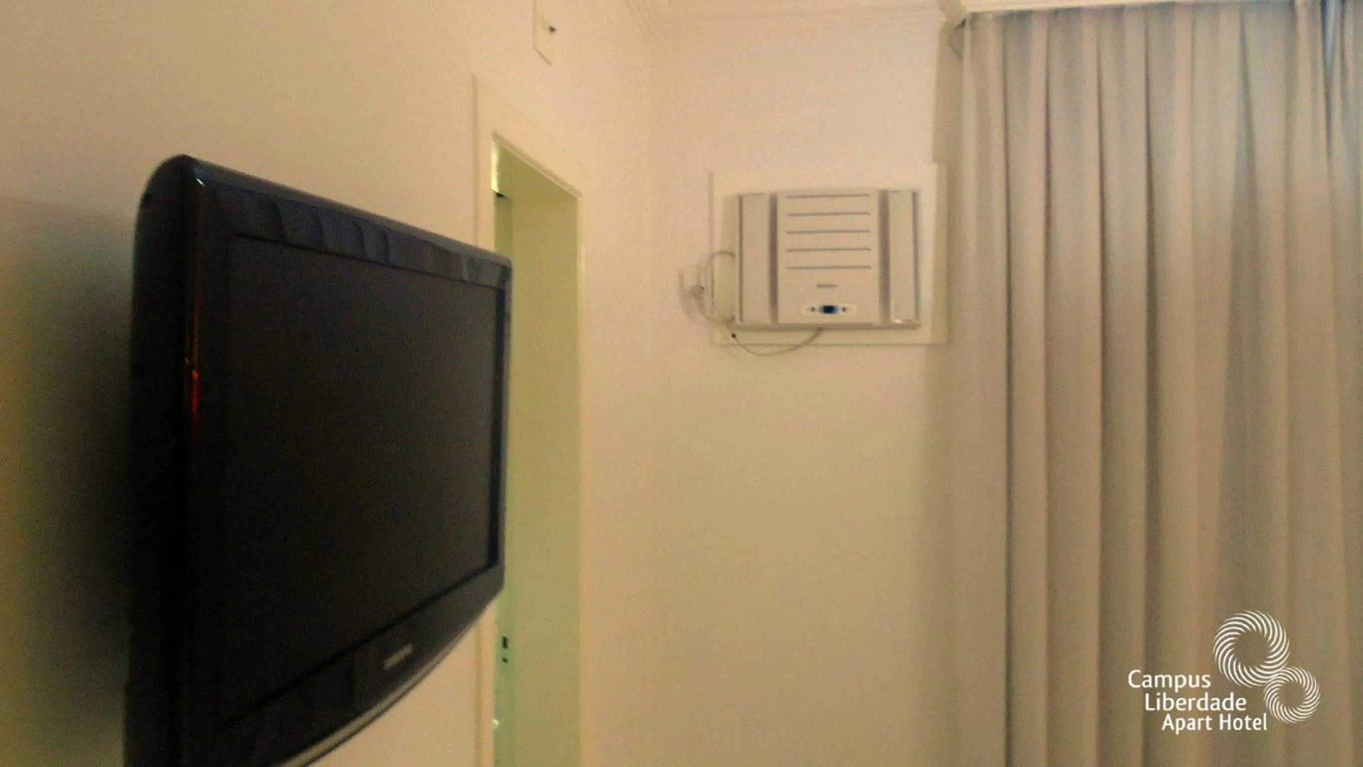 TV and multimedia in Campus Liberdade Flat