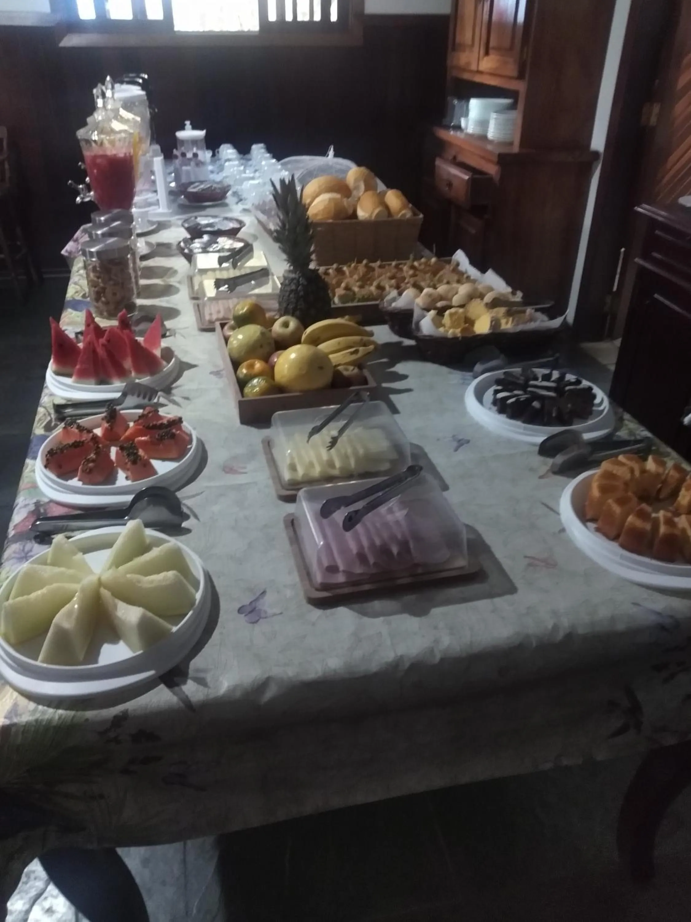 Breakfast in Francis Hotel Pousada