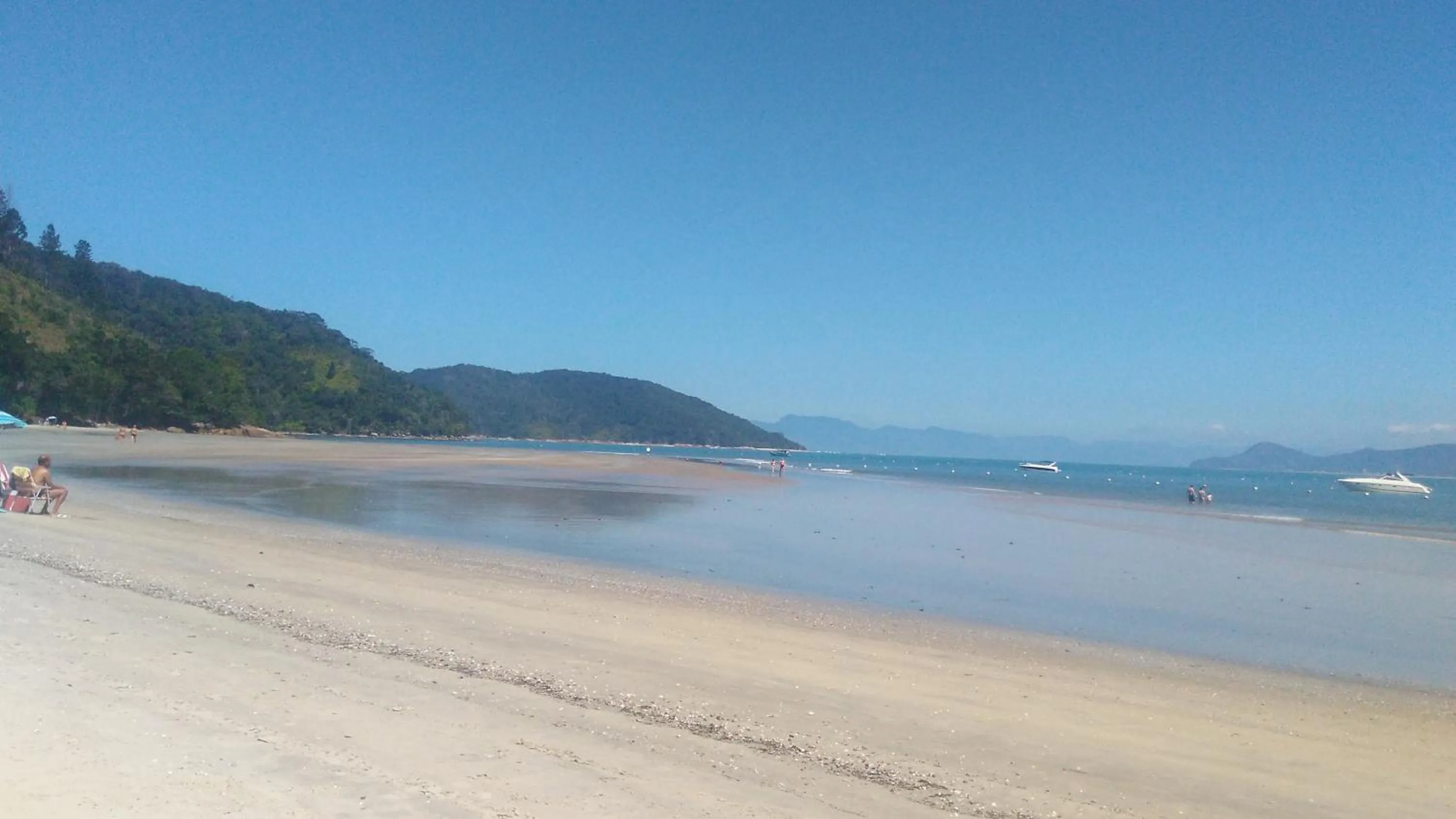 Beach in Francis Hotel Pousada