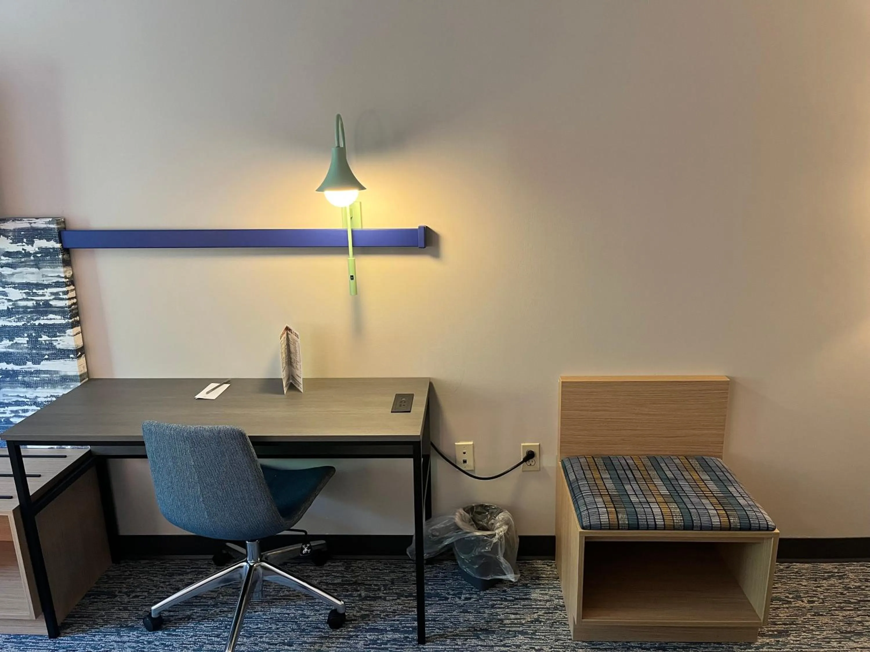 Seating area in Tapa Hotel Inn & Suites