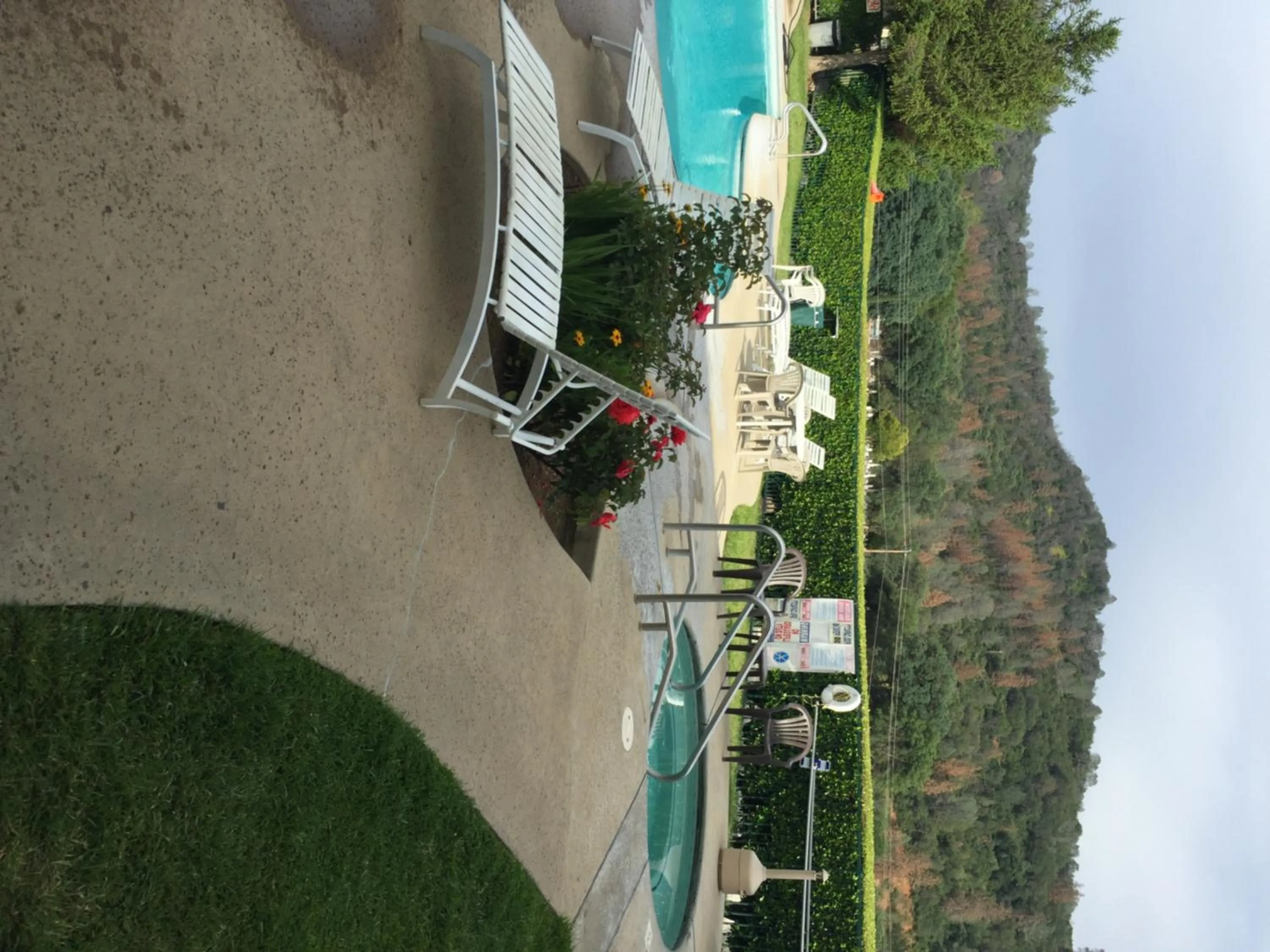 Hot Tub in Miners Inn