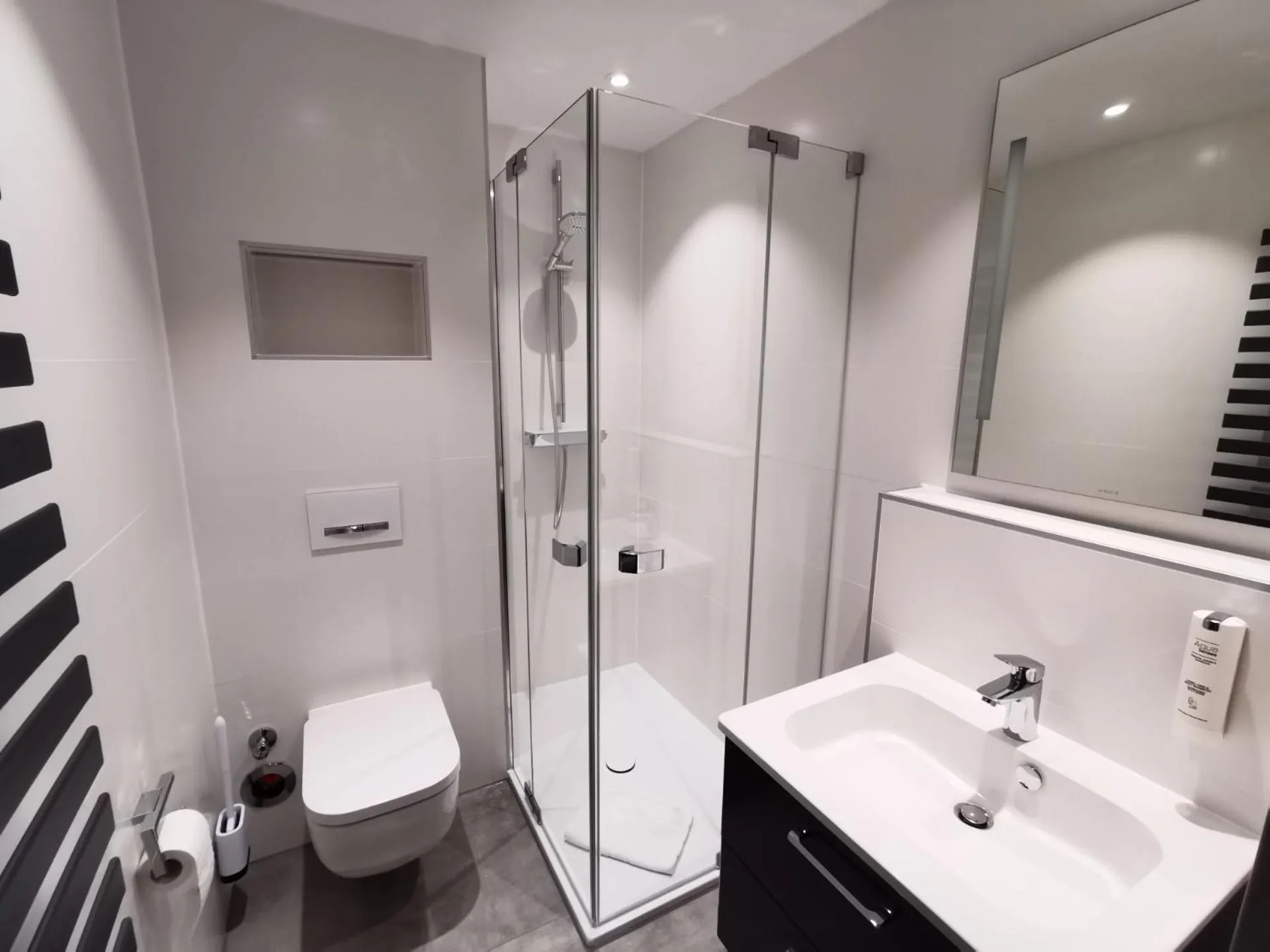 Komfortable 2-Zimmer-Ferienwohnung am Kurpark 111