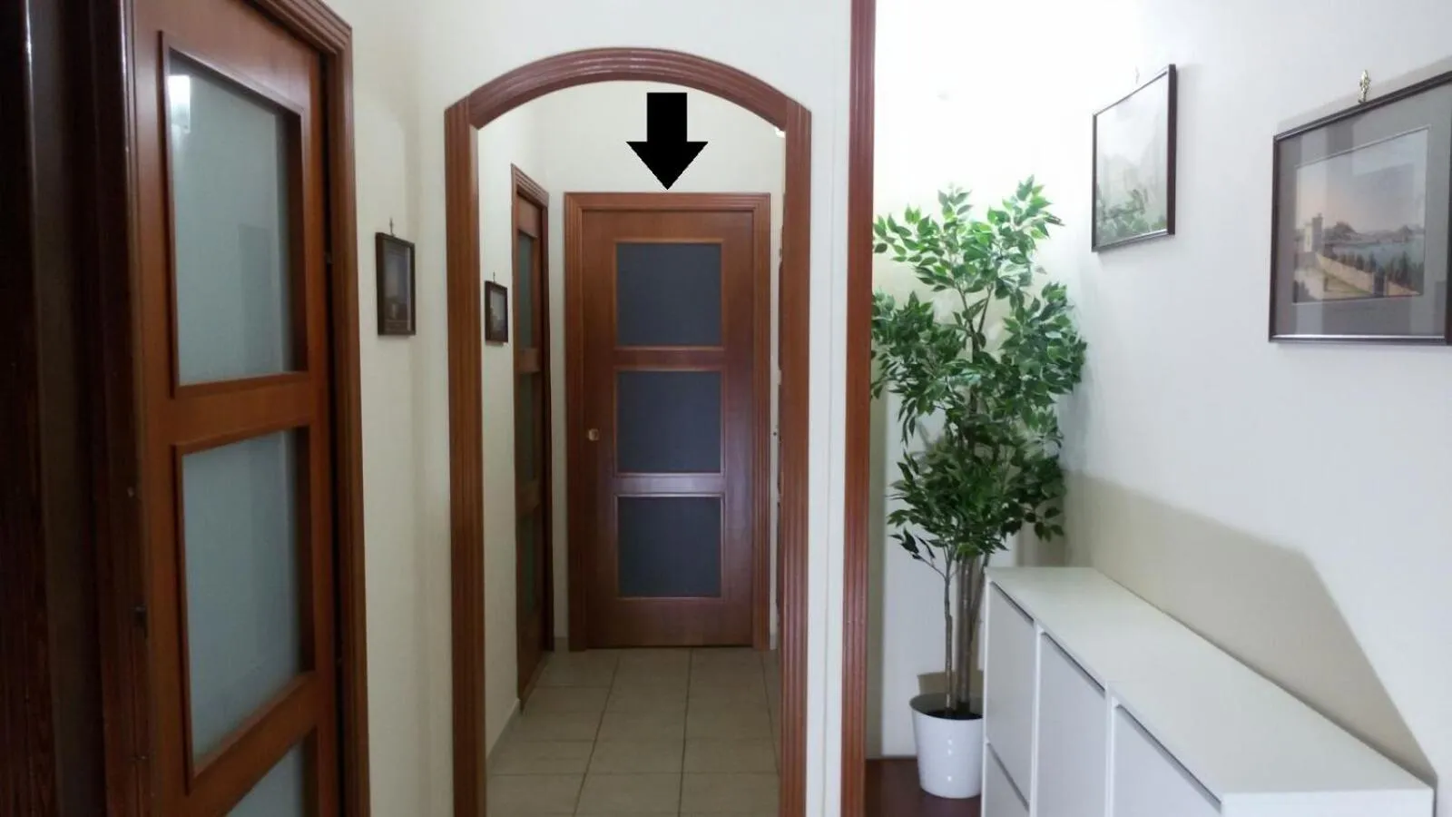 Inner courtyard view in A Dream B&B Napoli