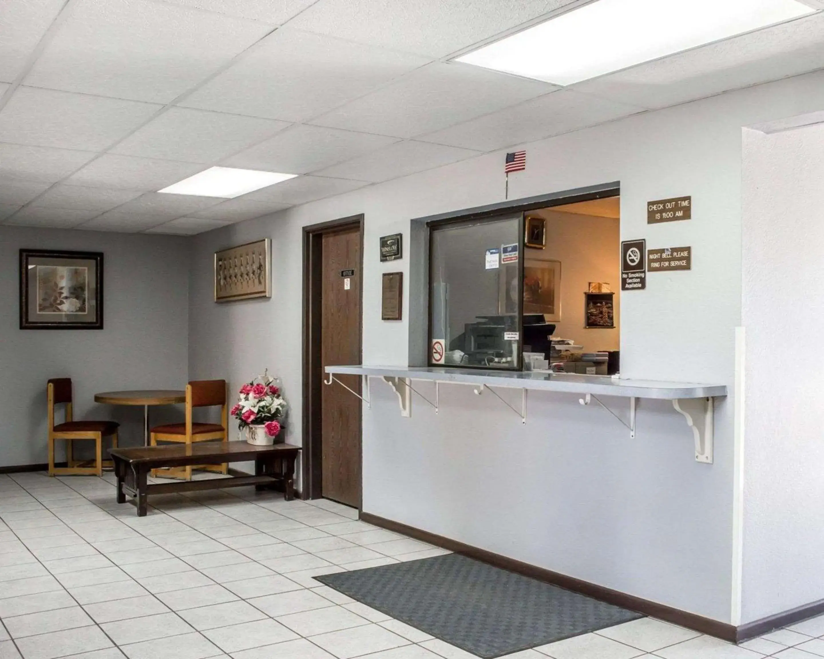 Lobby or reception in Rodeway Inn Winslow I-40 Lobby or reception in Rodeway Inn Winslow I-40