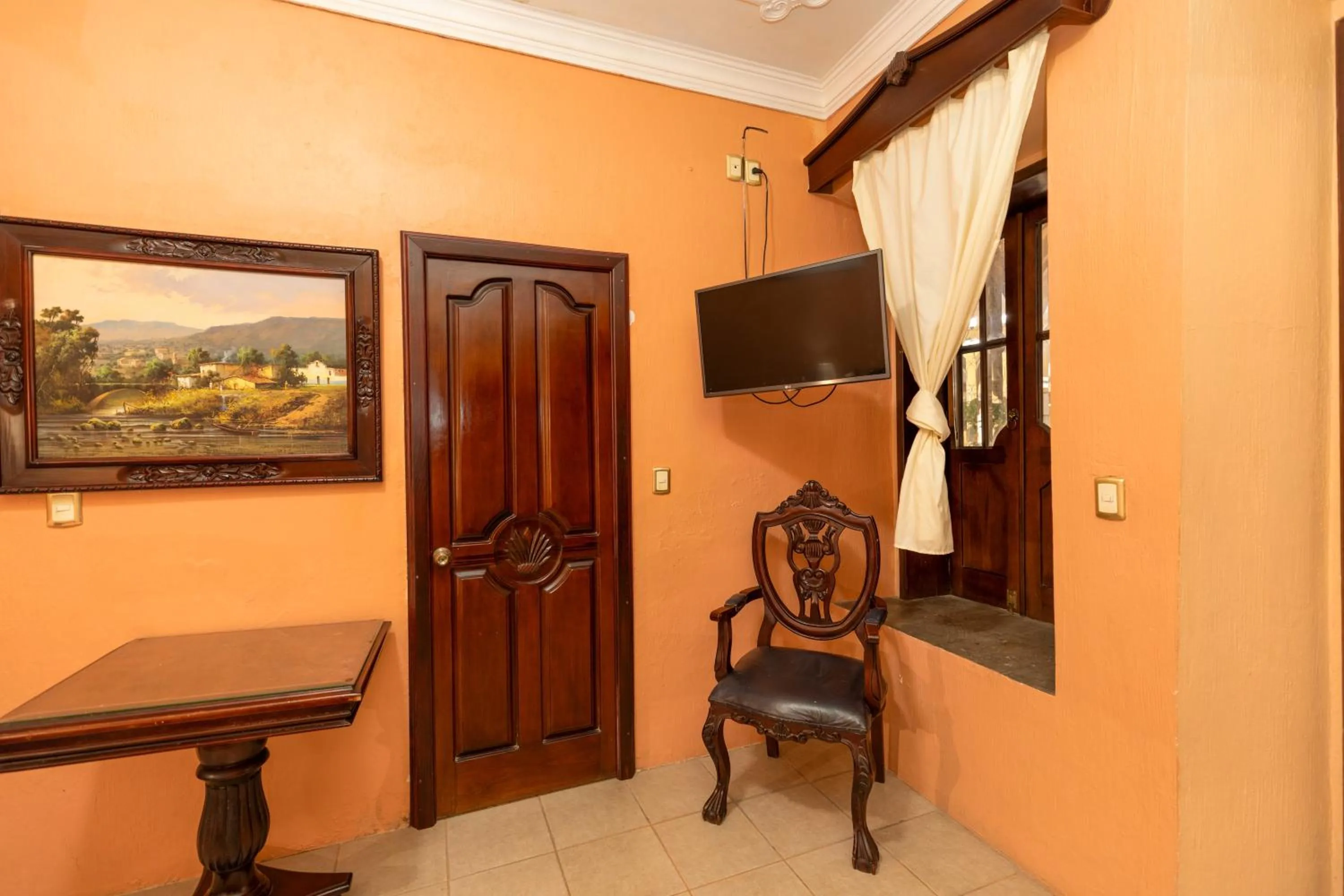 TV and multimedia in Hotel Casa Dulce Maria