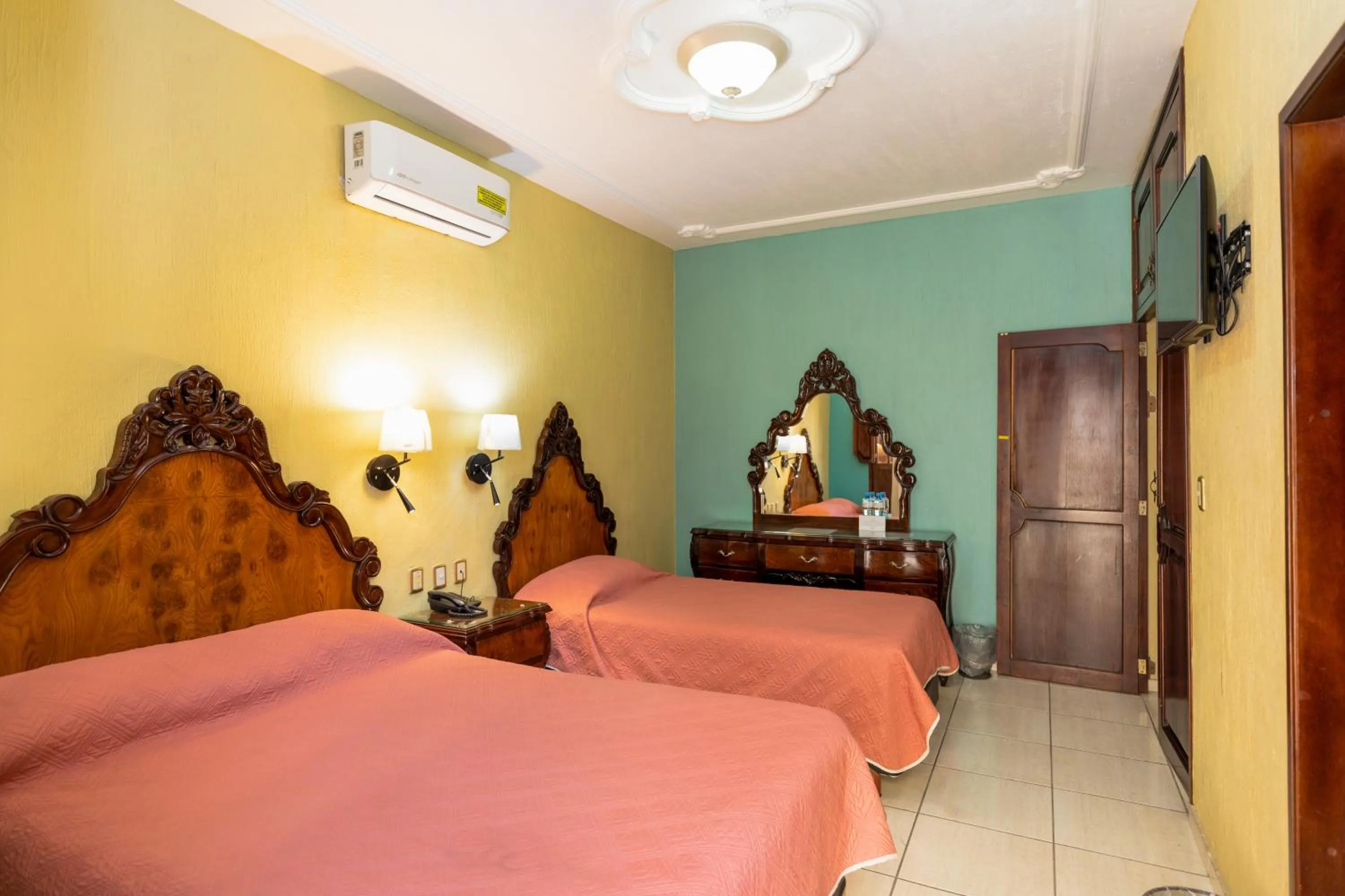 Bed in Hotel Casa Dulce Maria