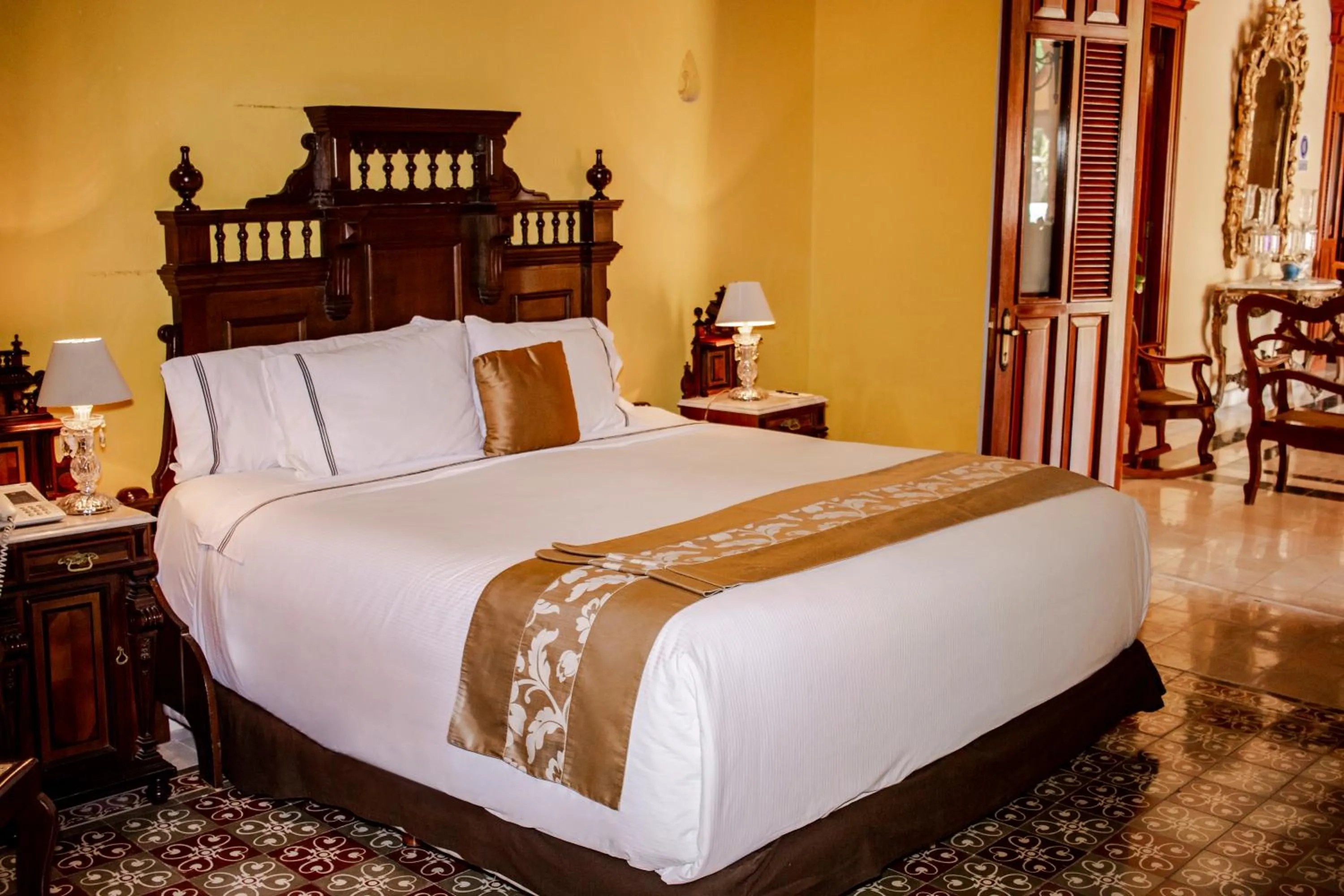 Bedroom, Bed in Hotel Boutique Casa Don Gustavo, Campeche