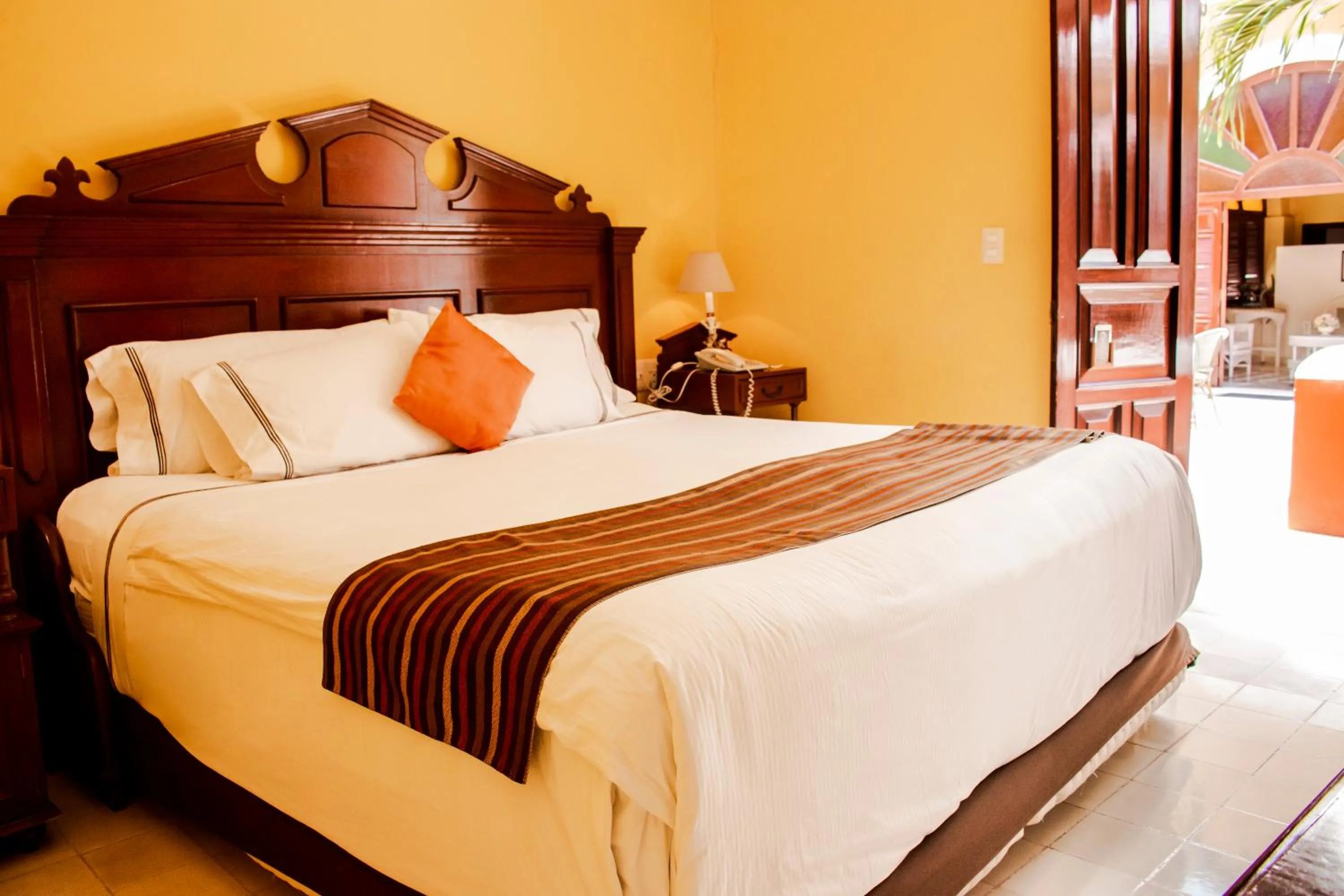 Bedroom, Bed in Hotel Boutique Casa Don Gustavo, Campeche