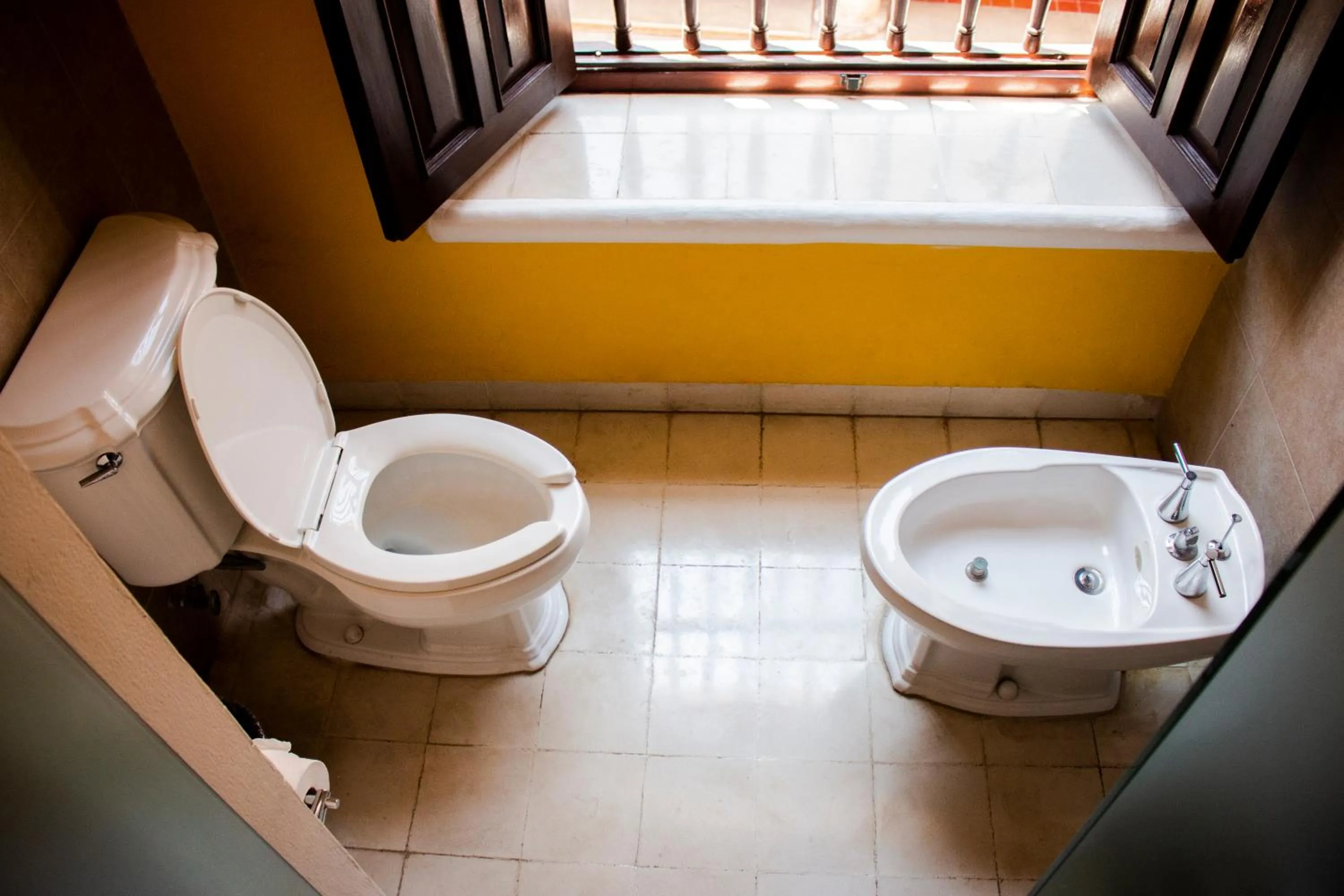 Toilet in Hotel Boutique Casa Don Gustavo, Campeche